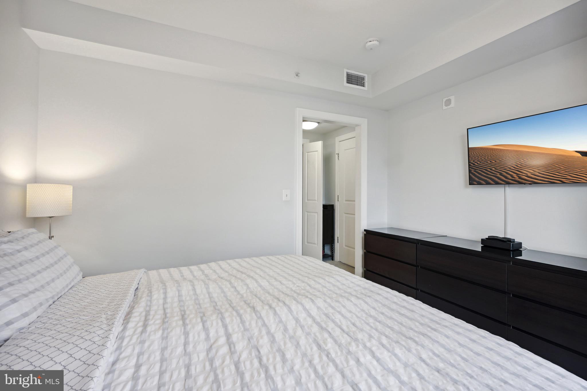 THE JAMIESON - Residential