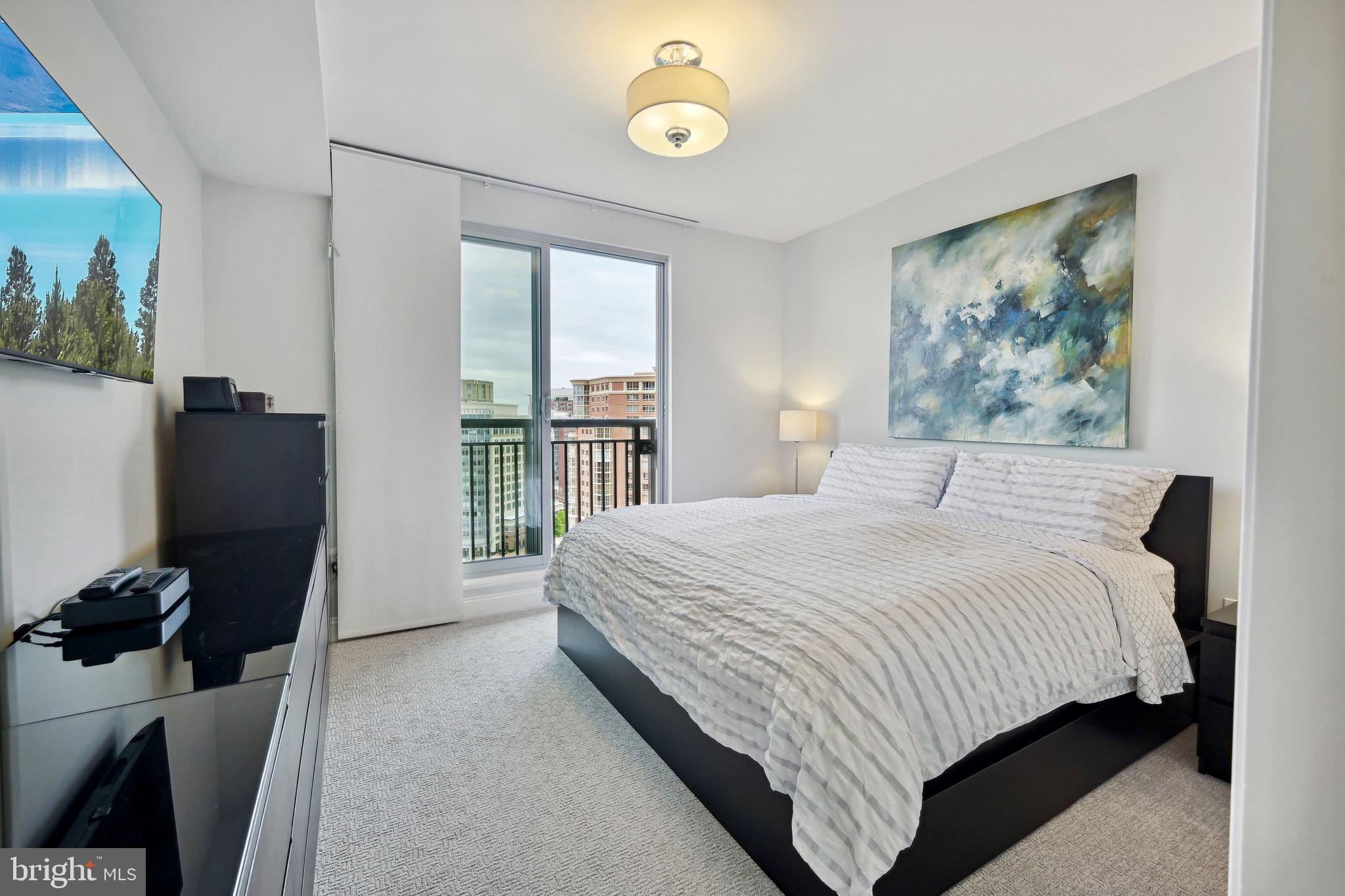 THE JAMIESON - Residential