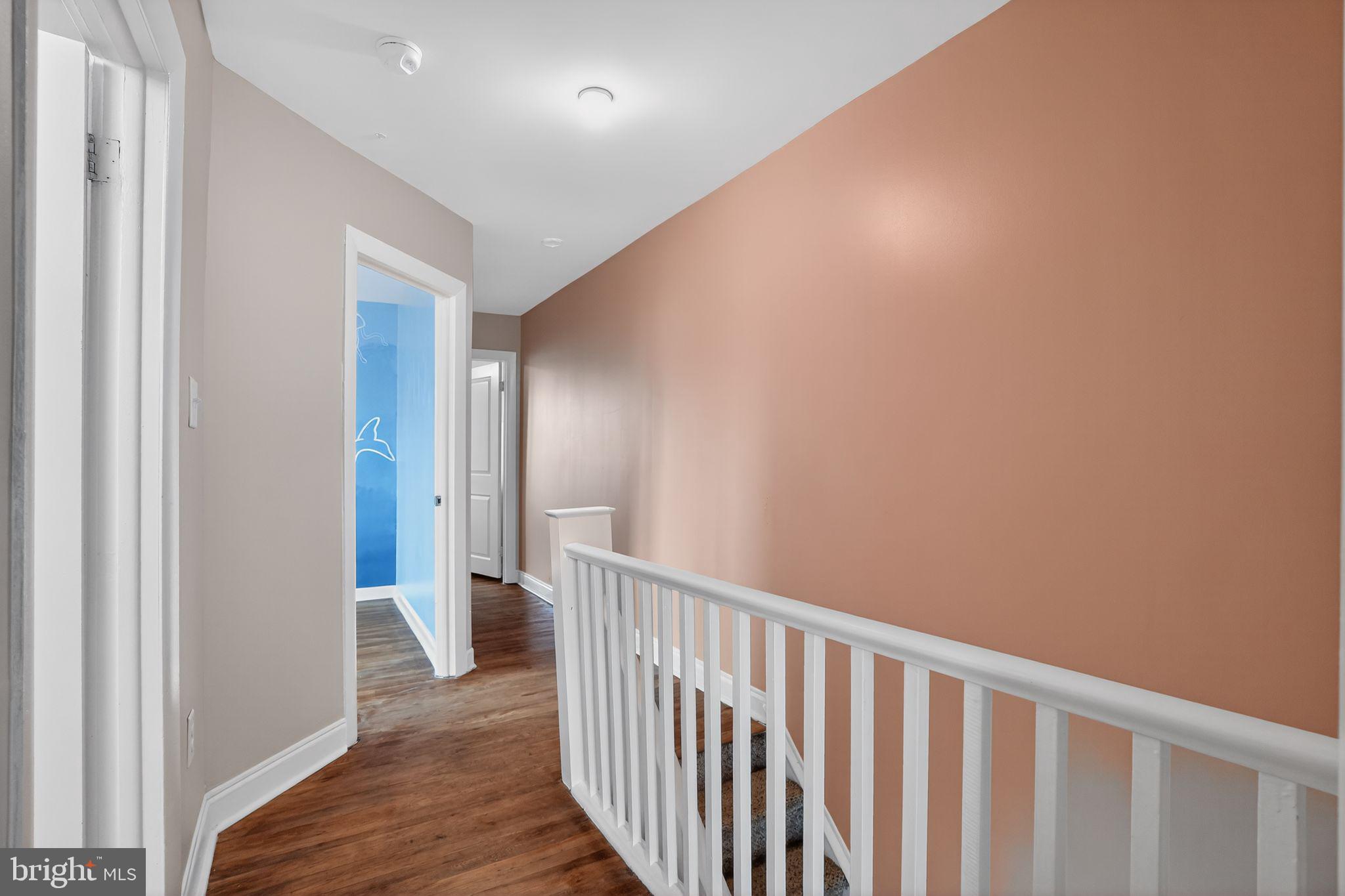 ROXBOROUGH - Residential