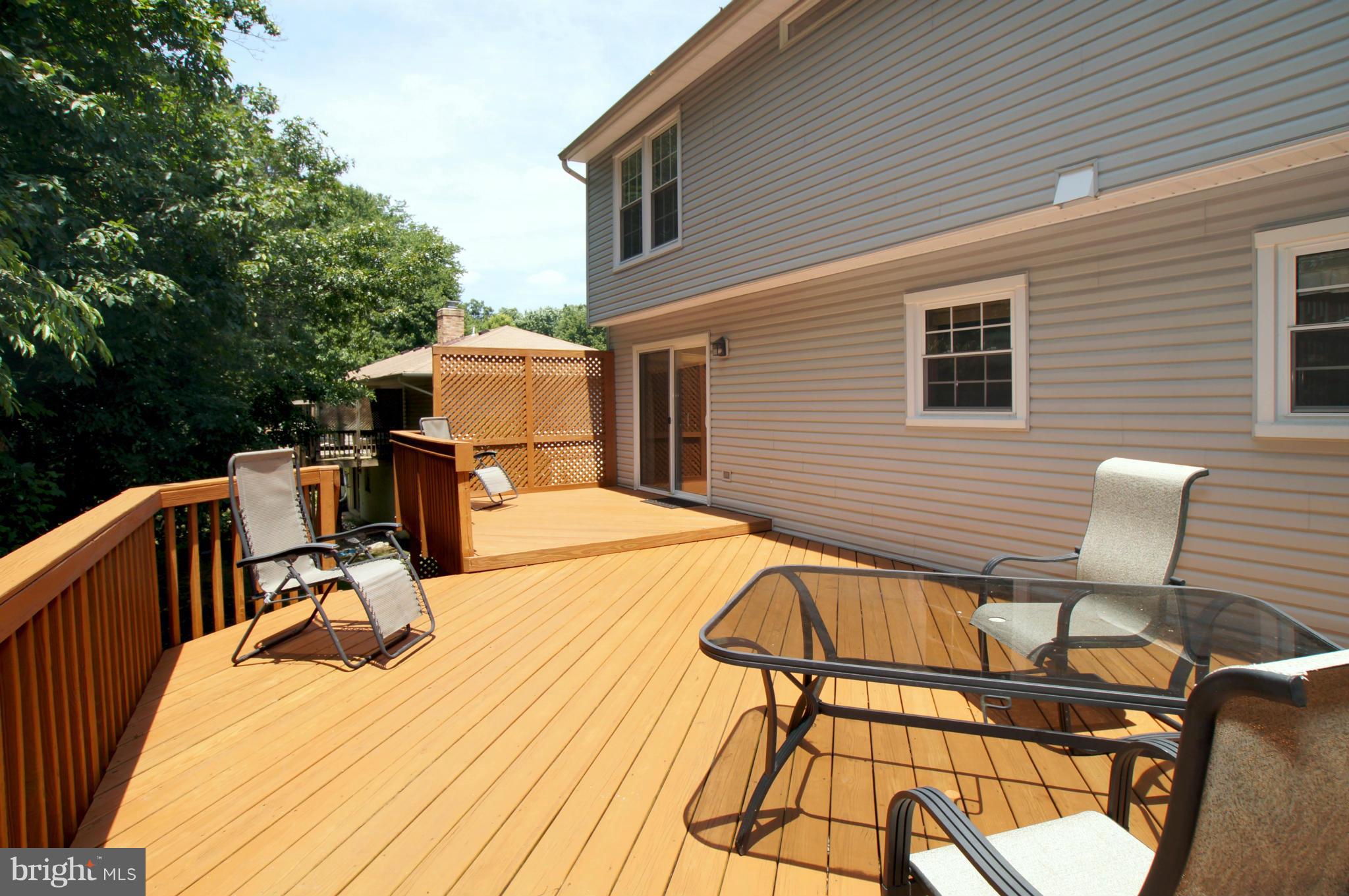 LAKE RIDGE - Residential