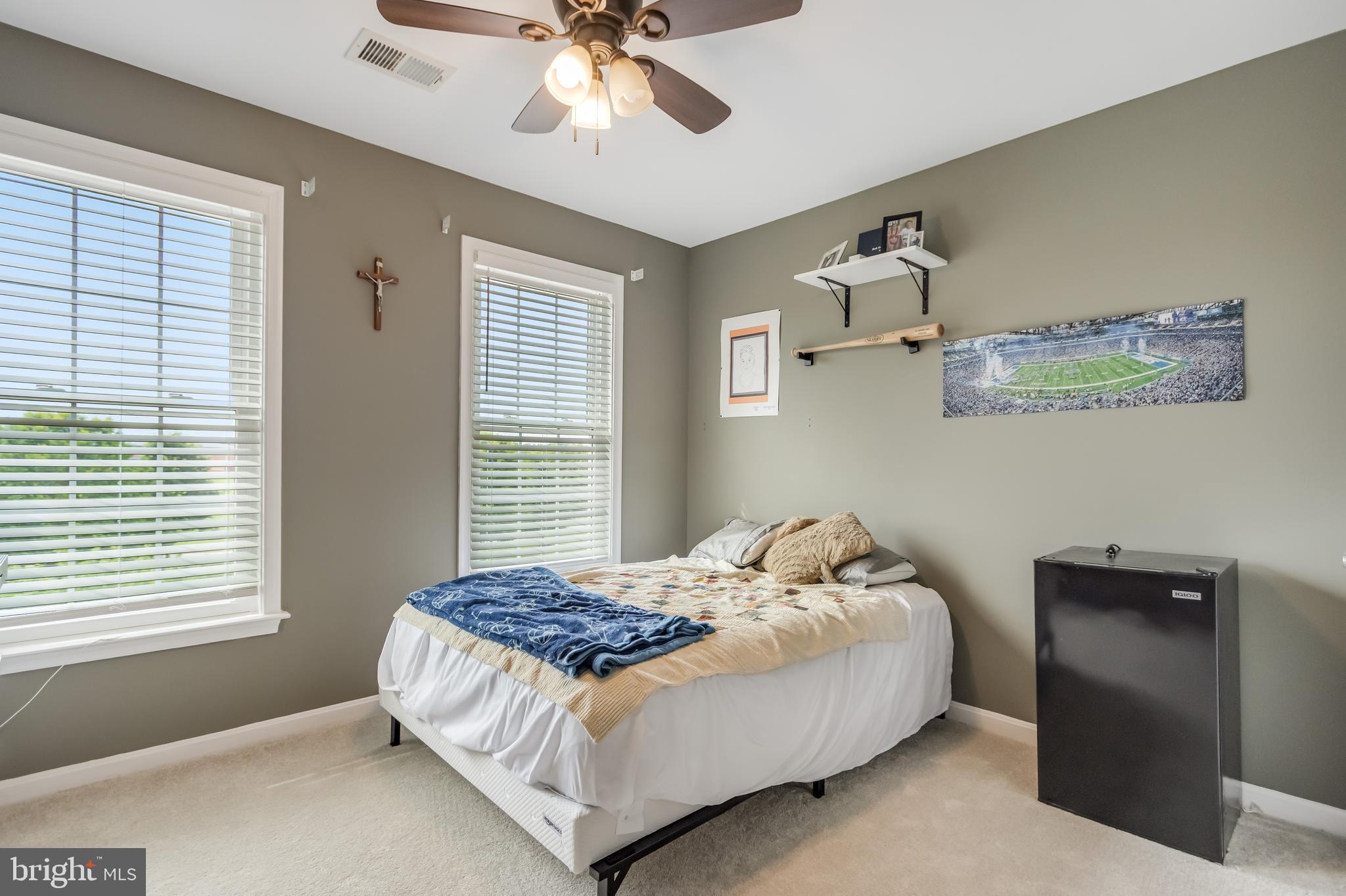 LAUREL HILL LANDBAY - Residential