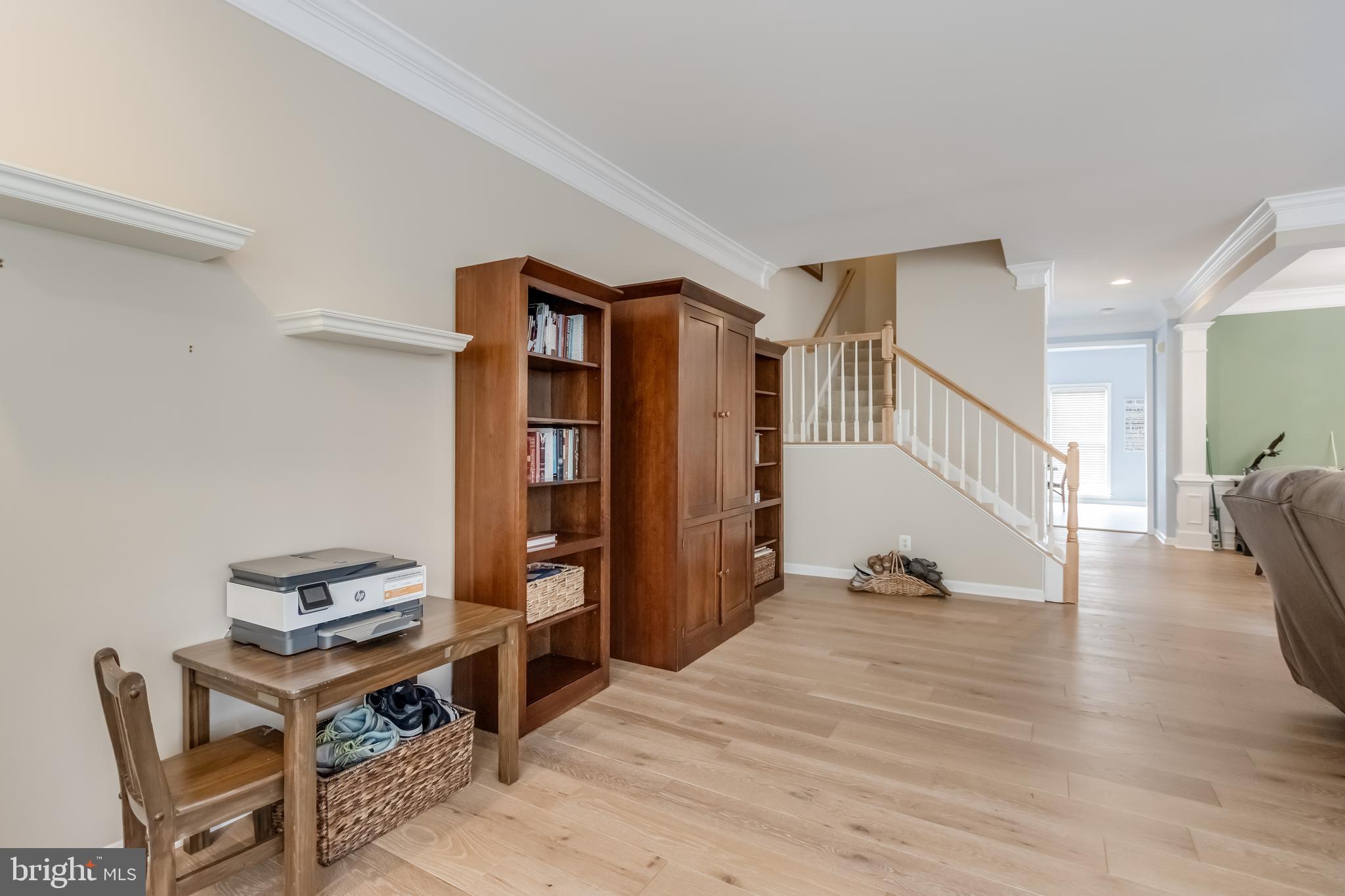 LAUREL HILL LANDBAY - Residential