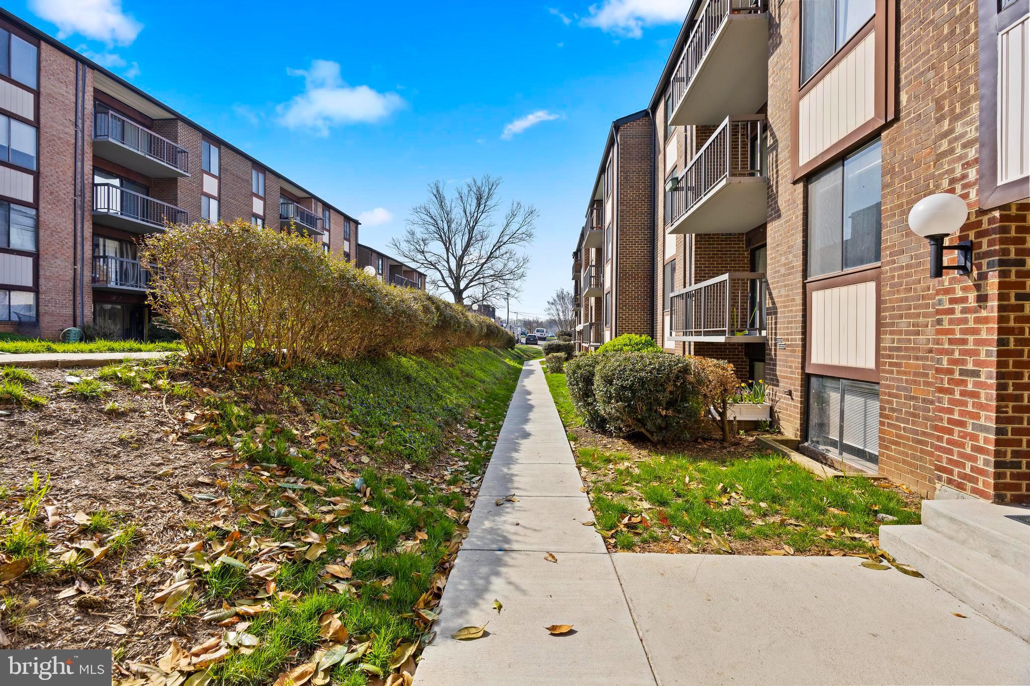 9710 KINGSBRIDGE DRIVE 101