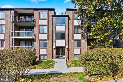 9710 KINGSBRIDGE DRIVE 101 FAIRFAX VA 22031