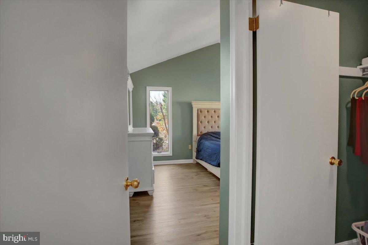 MEETING HOUSE HEIGHTS - Residential