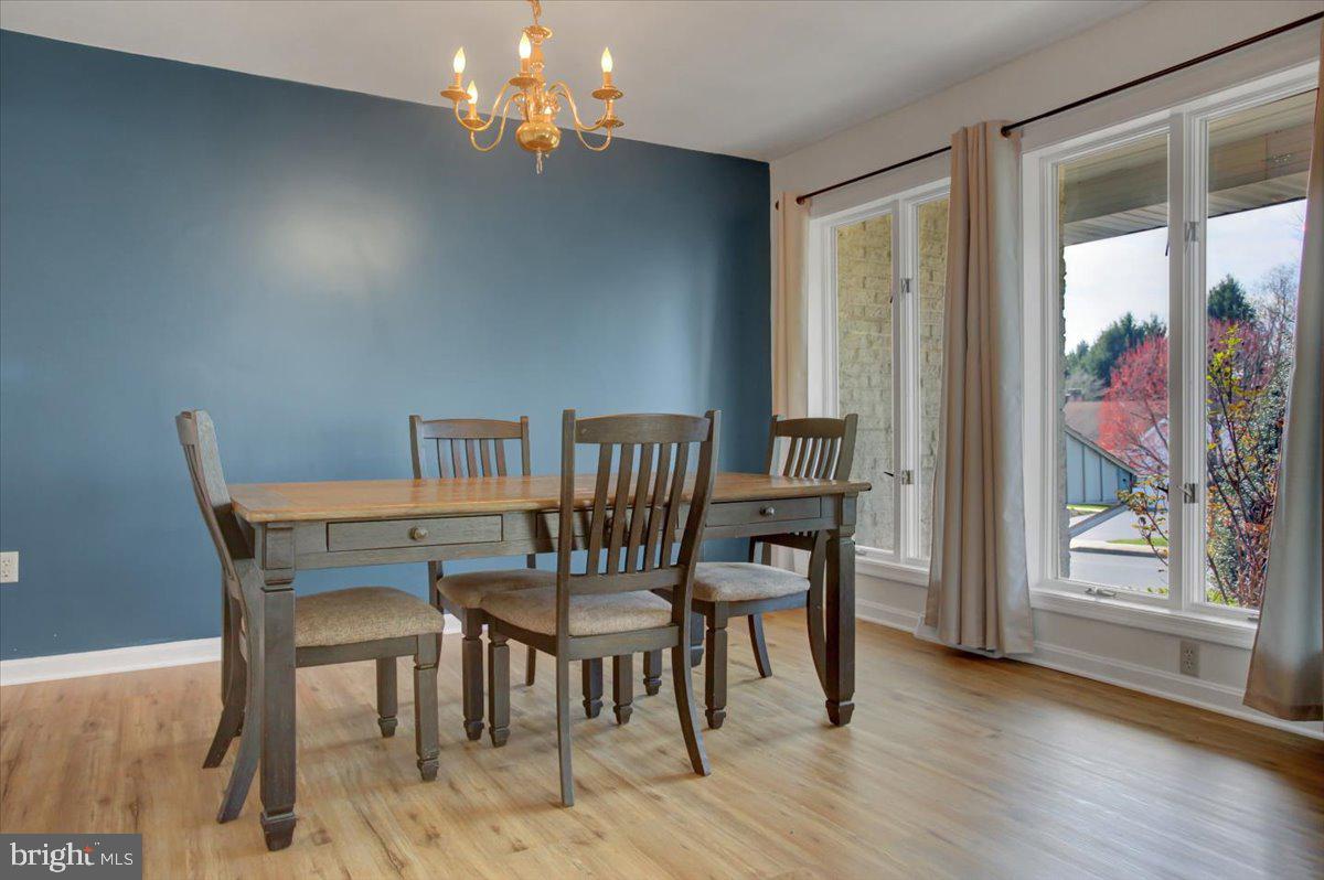 MEETING HOUSE HEIGHTS - Residential