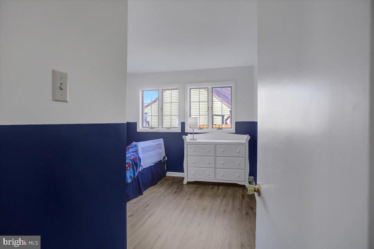 MEETING HOUSE HEIGHTS - Residential