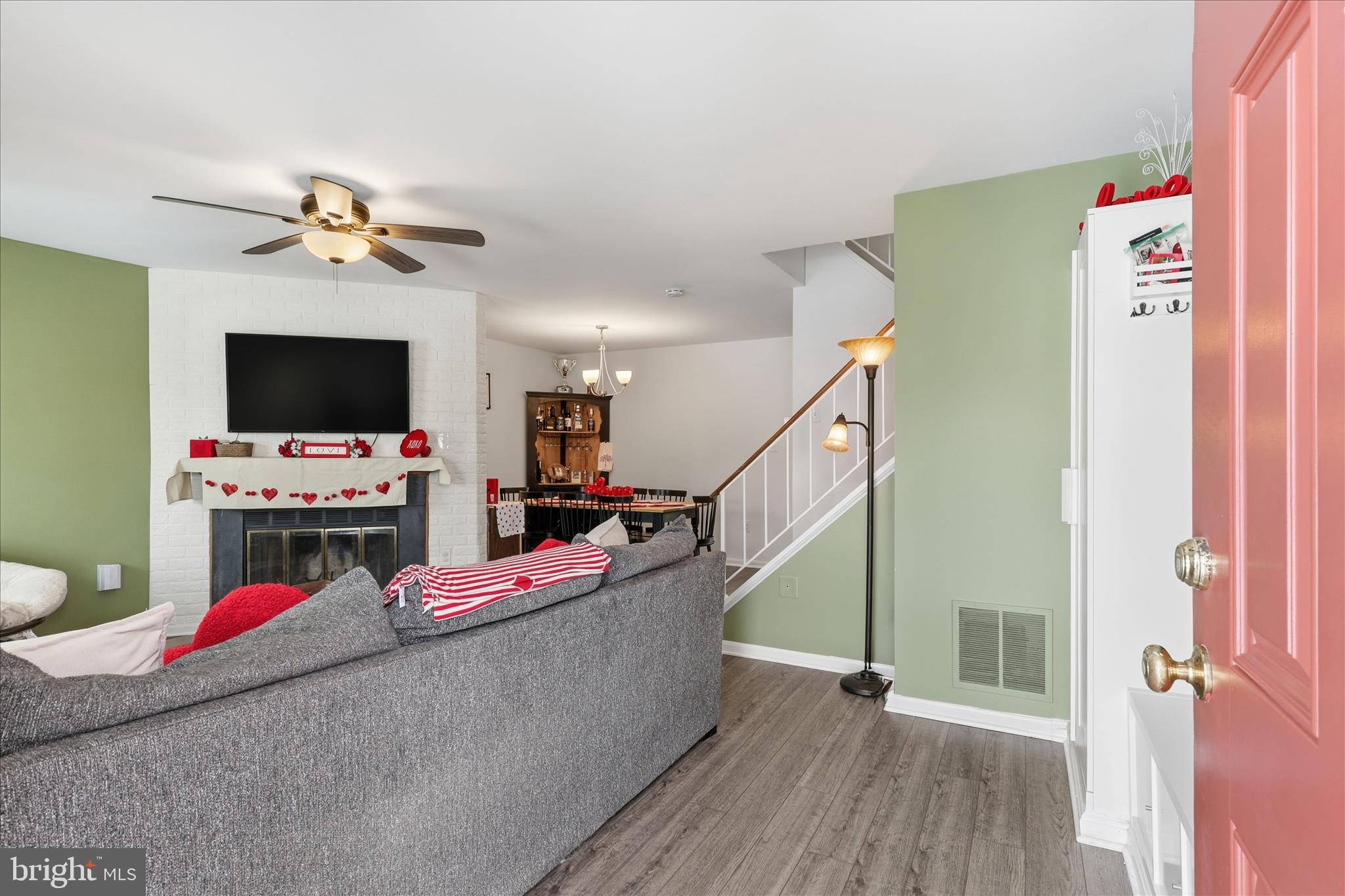 14504 RAVENSCAR COURT