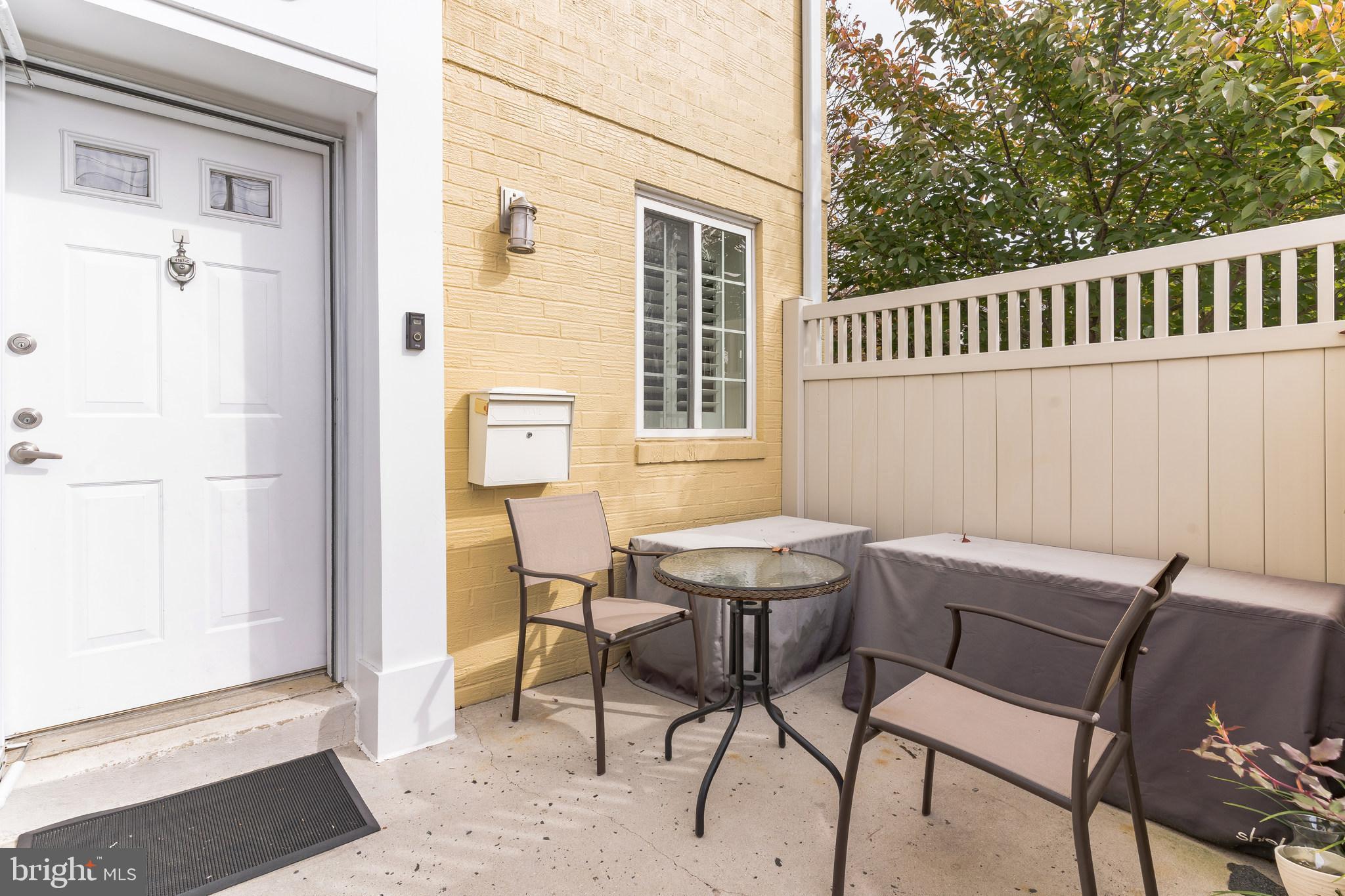 WEST VILLAGE OF SHIRLINGTON - Residential