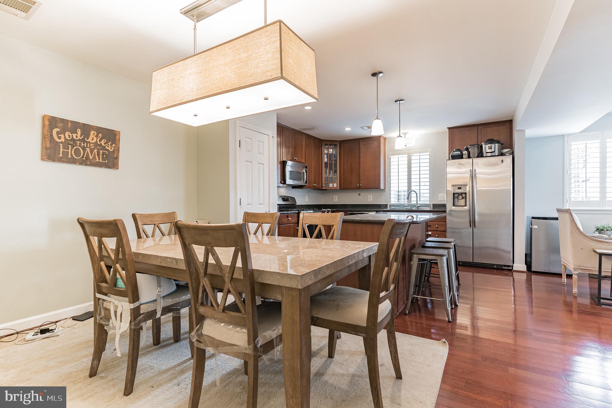 WEST VILLAGE OF SHIRLINGTON - Residential