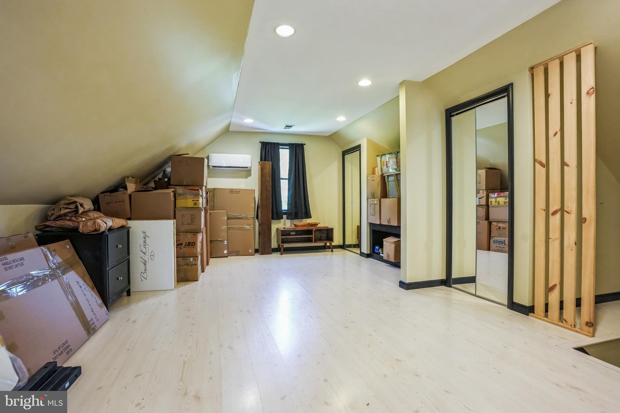 WARWICK TWP - Residential