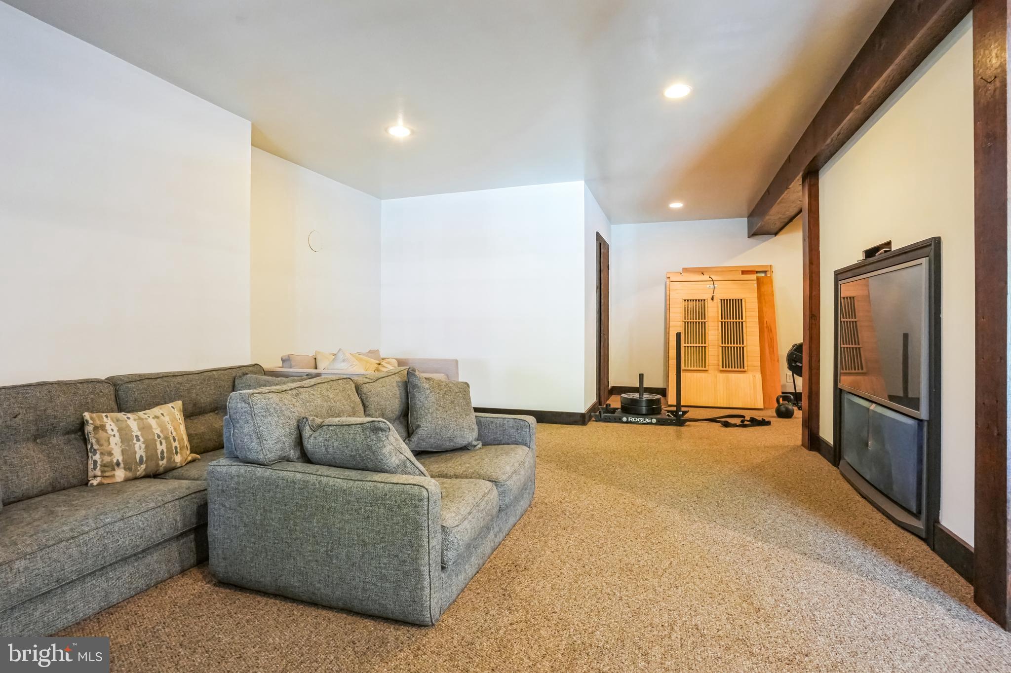 WARWICK TWP - Residential