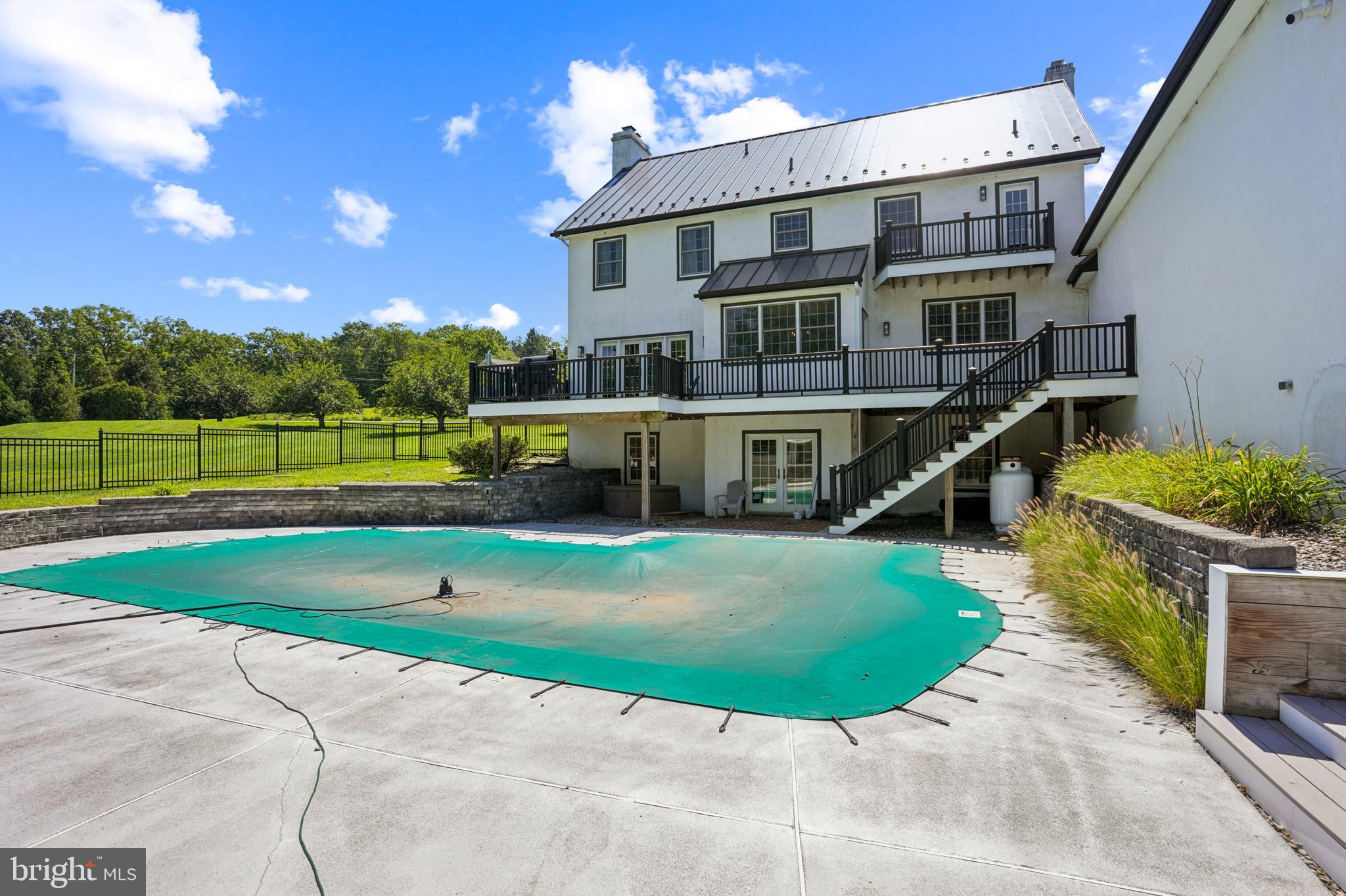 WARWICK TWP - Residential