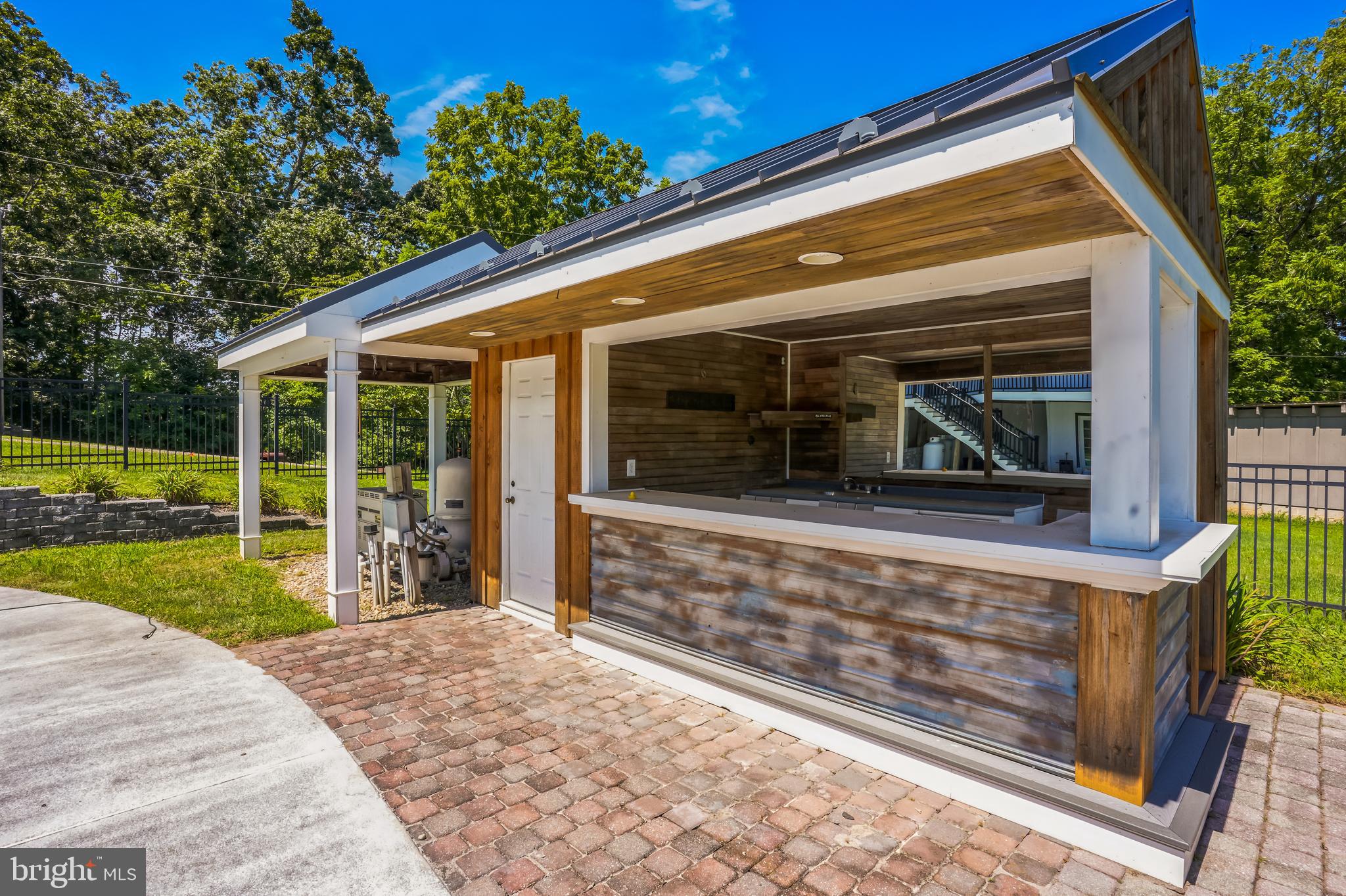 WARWICK TWP - Residential