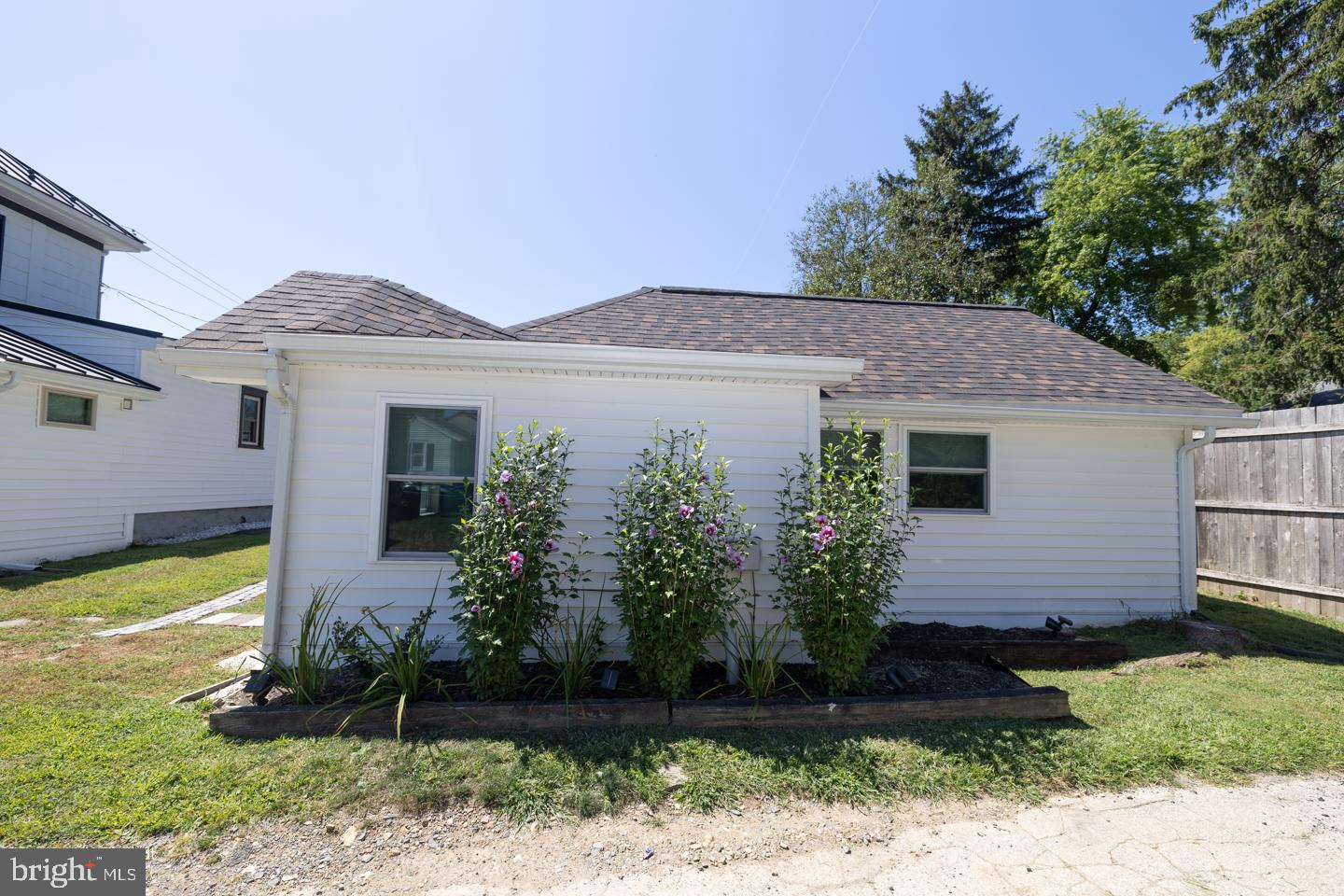 3511 MAIN STREET 1