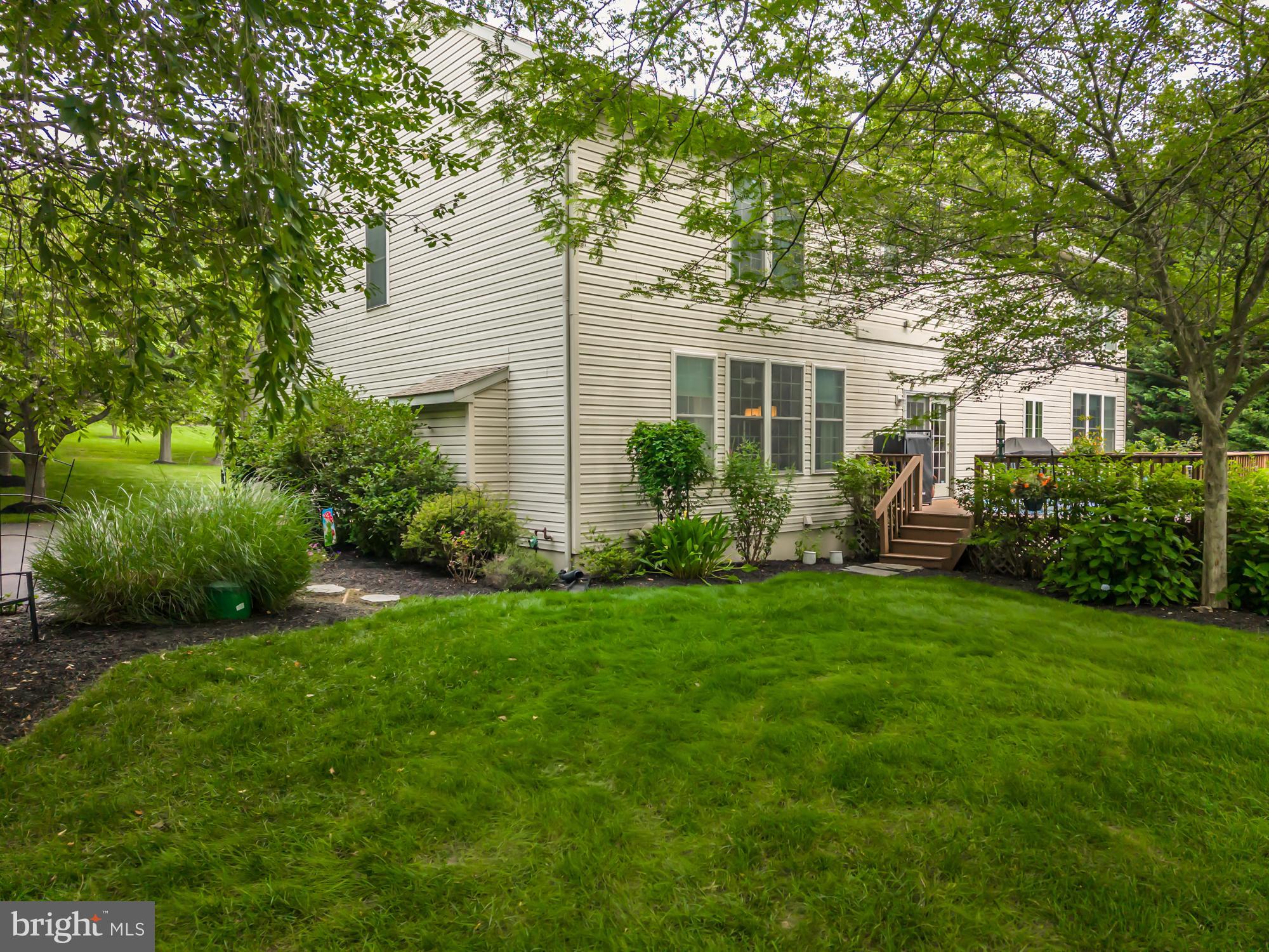 420 BARNSGATE DRIVE