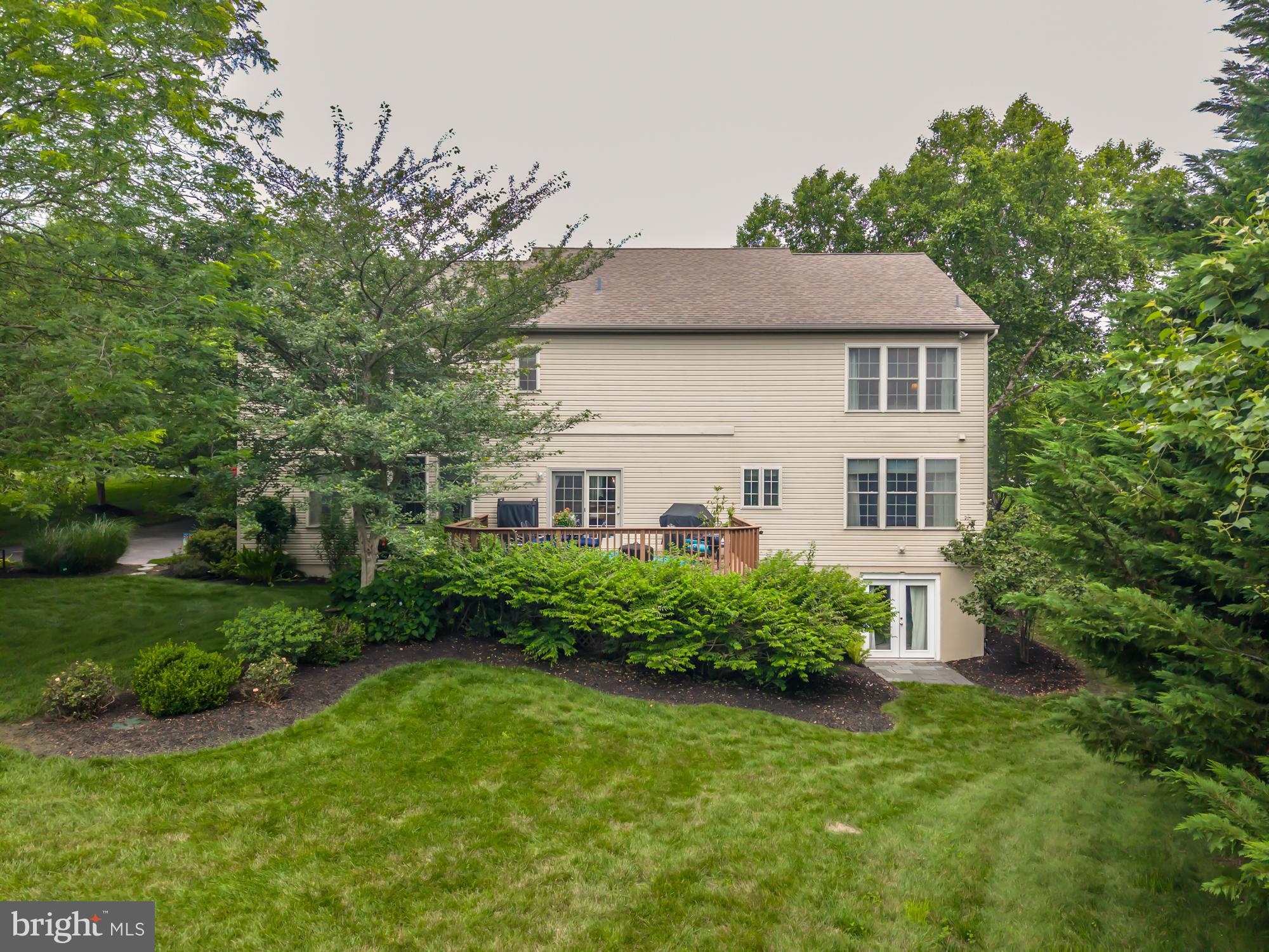 420 BARNSGATE DRIVE