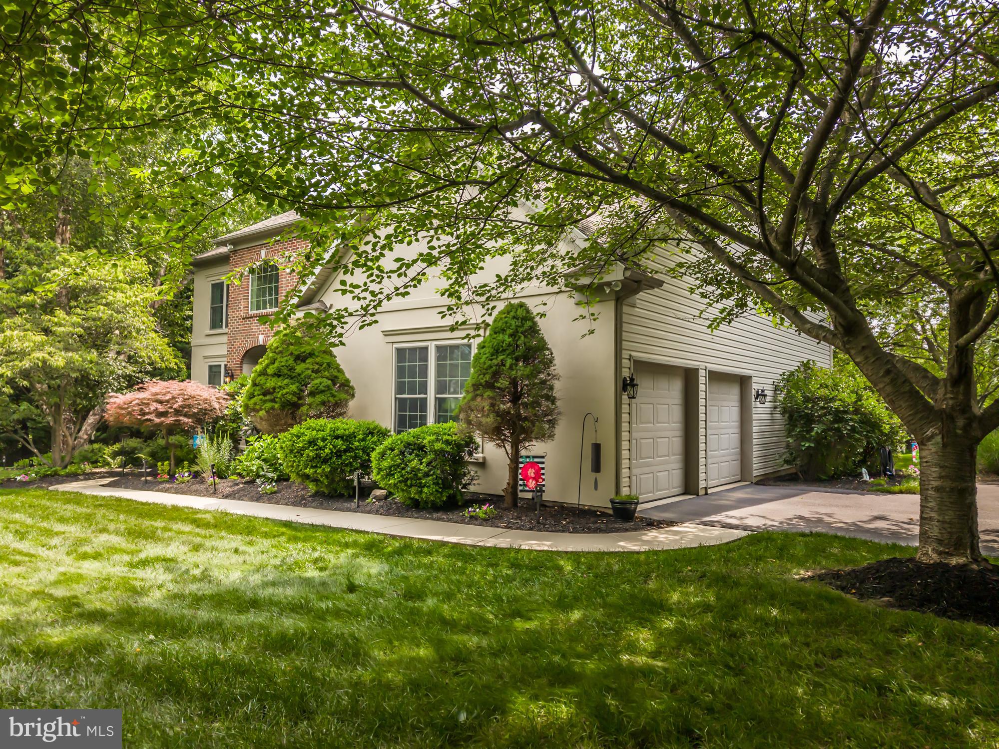420 BARNSGATE DRIVE