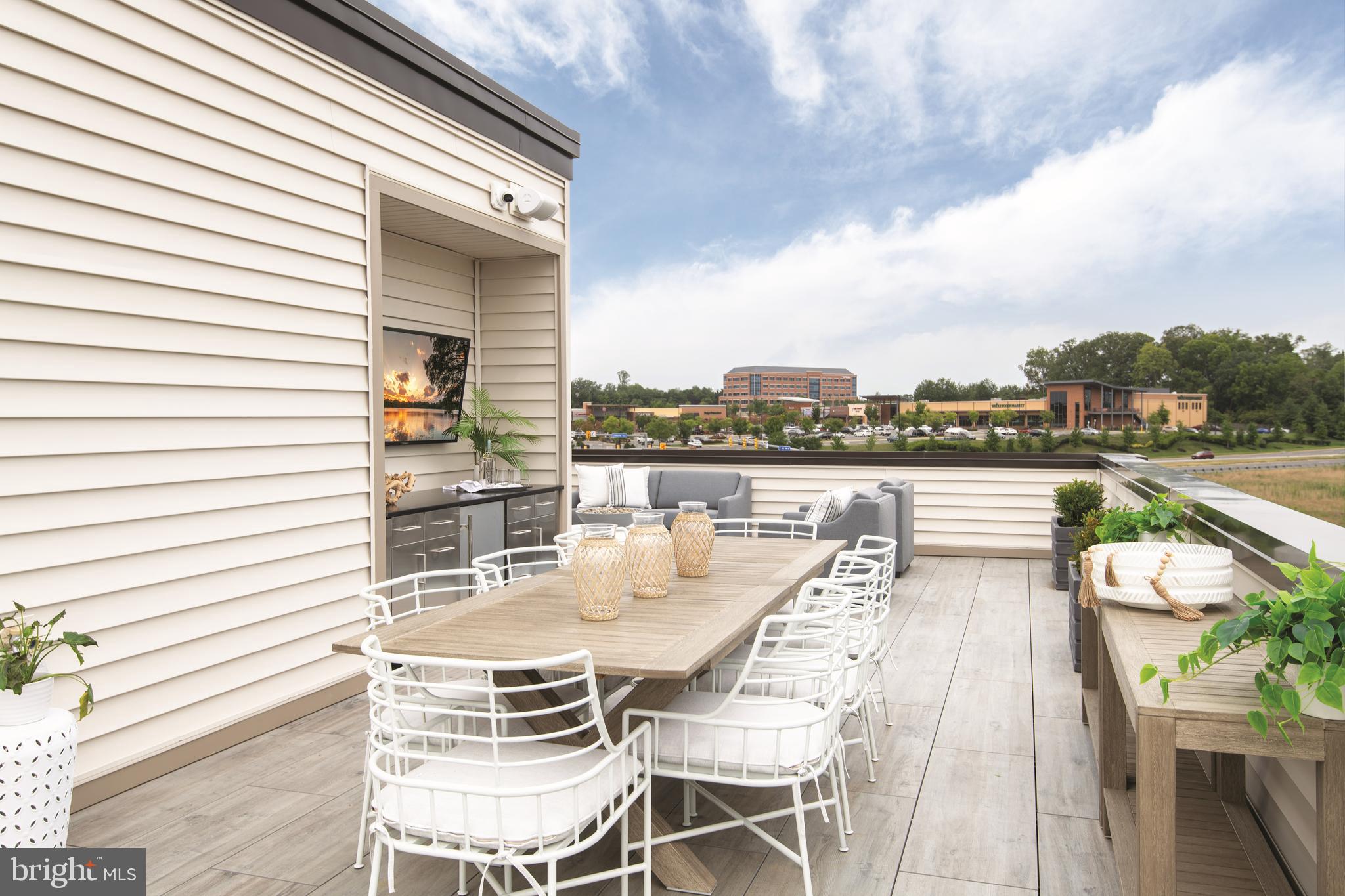 REGENCY AT BELMONT - Residential