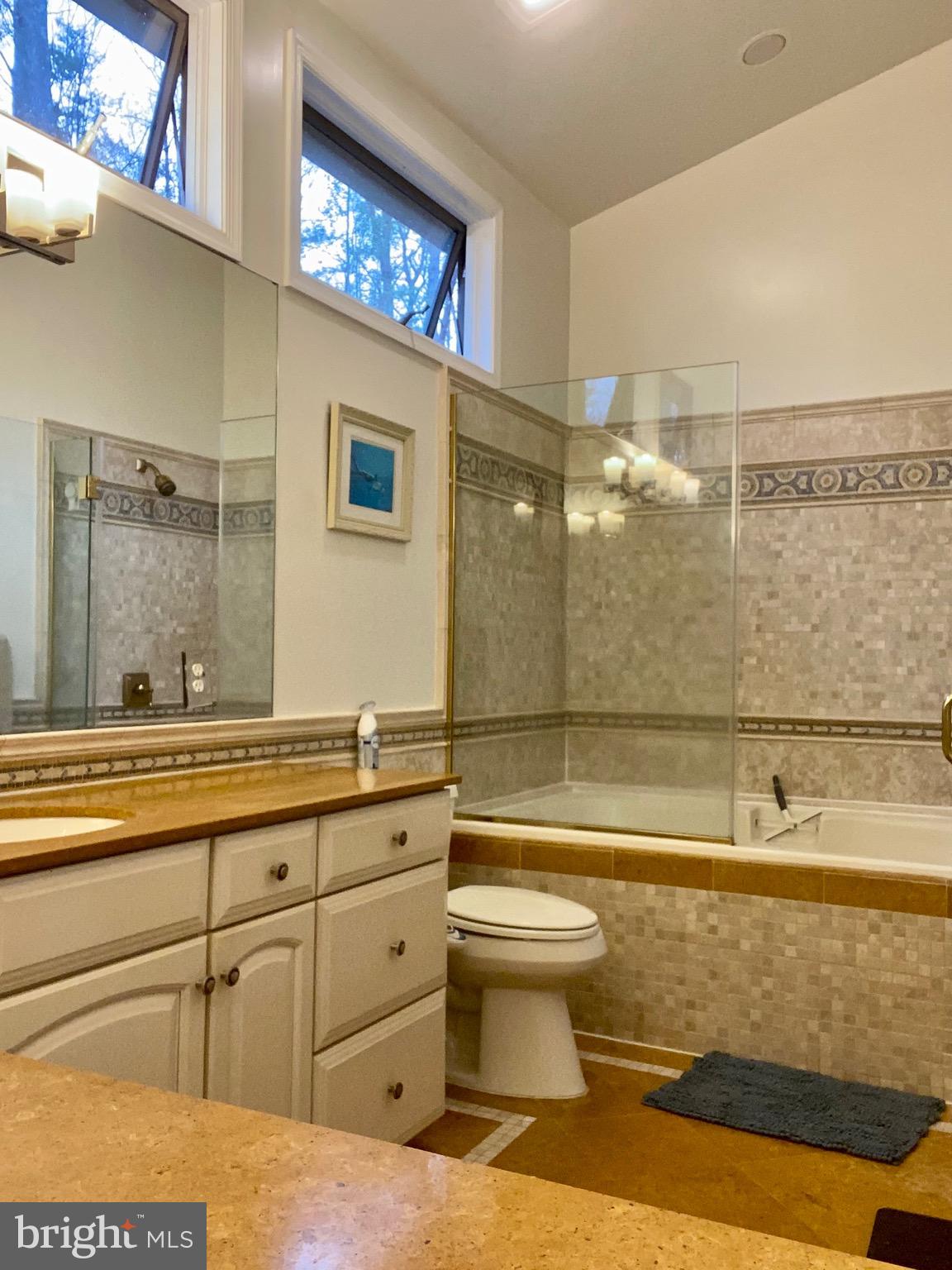 HUNTINGTON WOODS - Residential