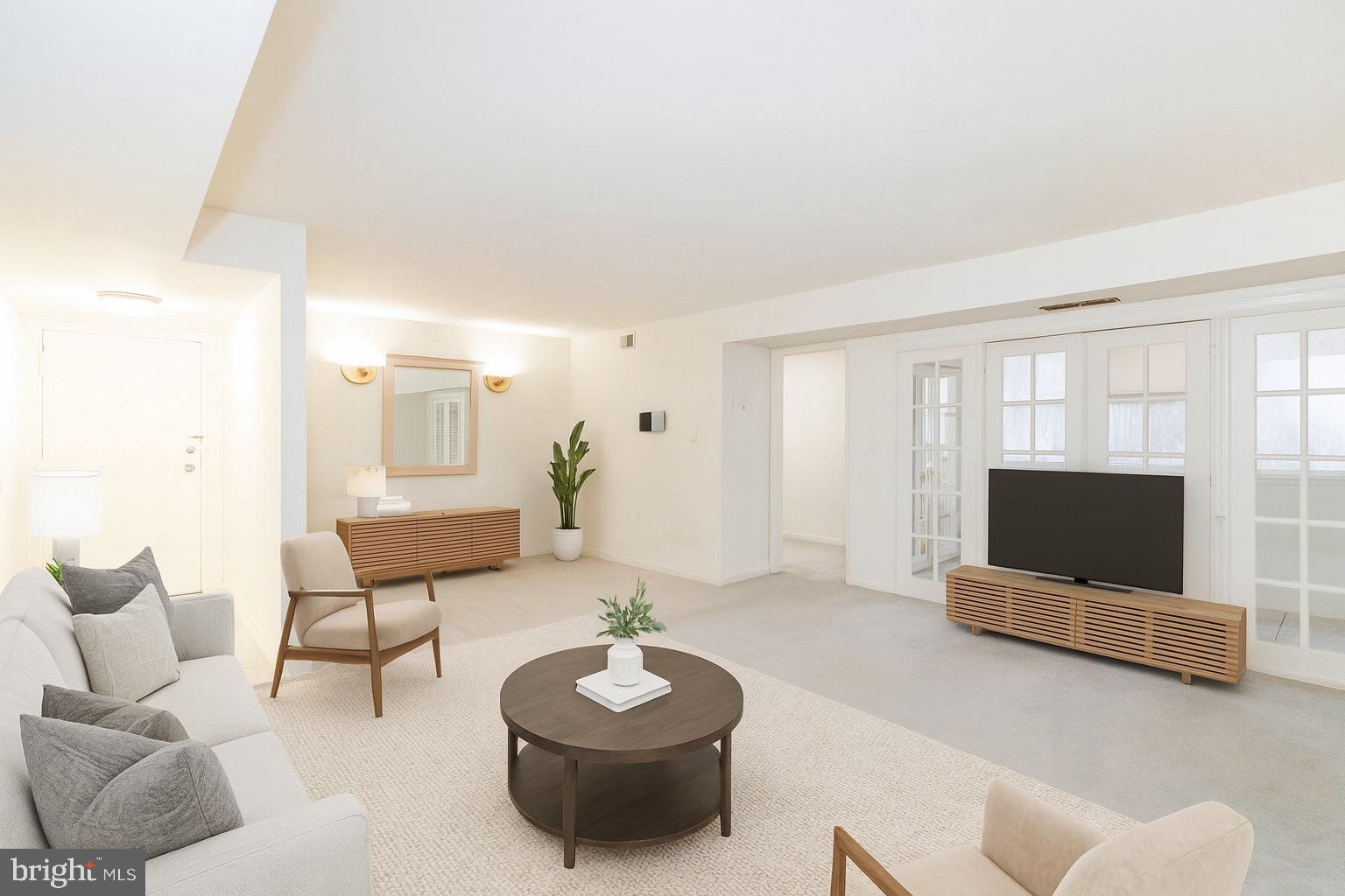 SHADOW OAKS - Residential