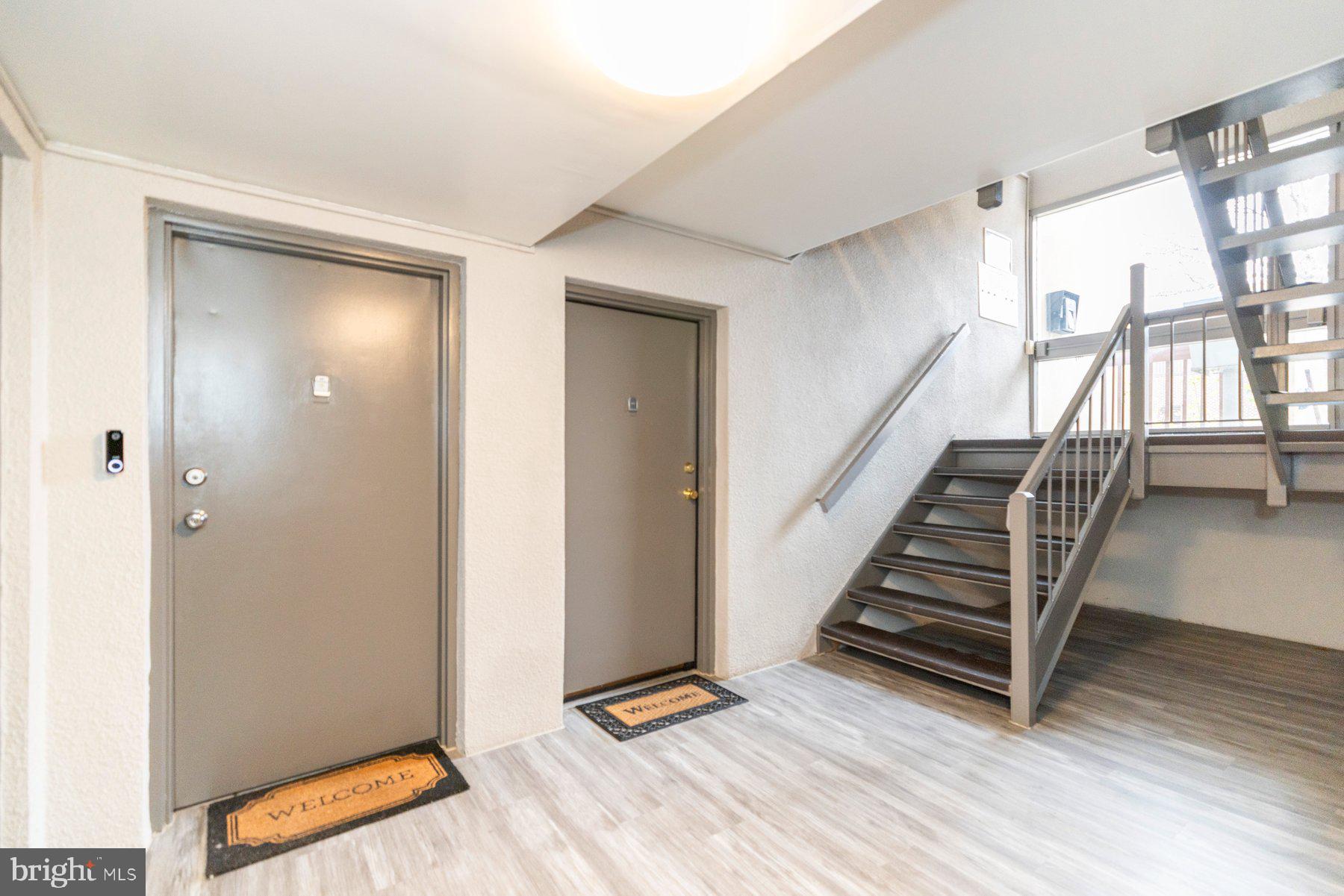 SHADOW OAKS - Residential