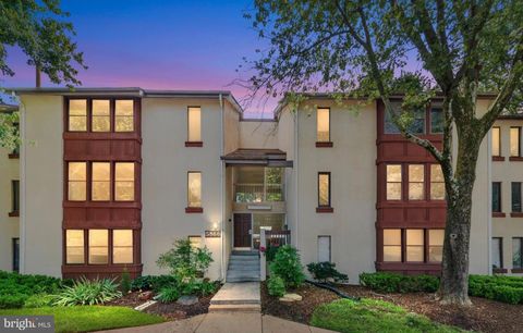 5866 THUNDER HILL ROAD A-4 COLUMBIA MD 21045