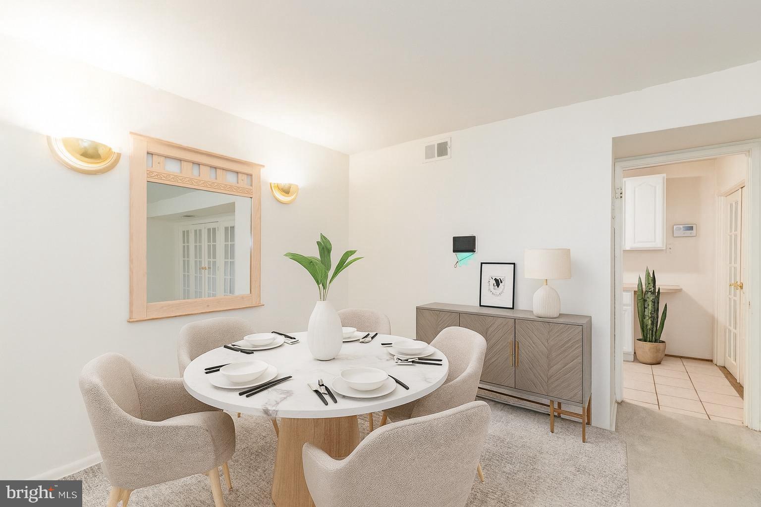 SHADOW OAKS - Residential