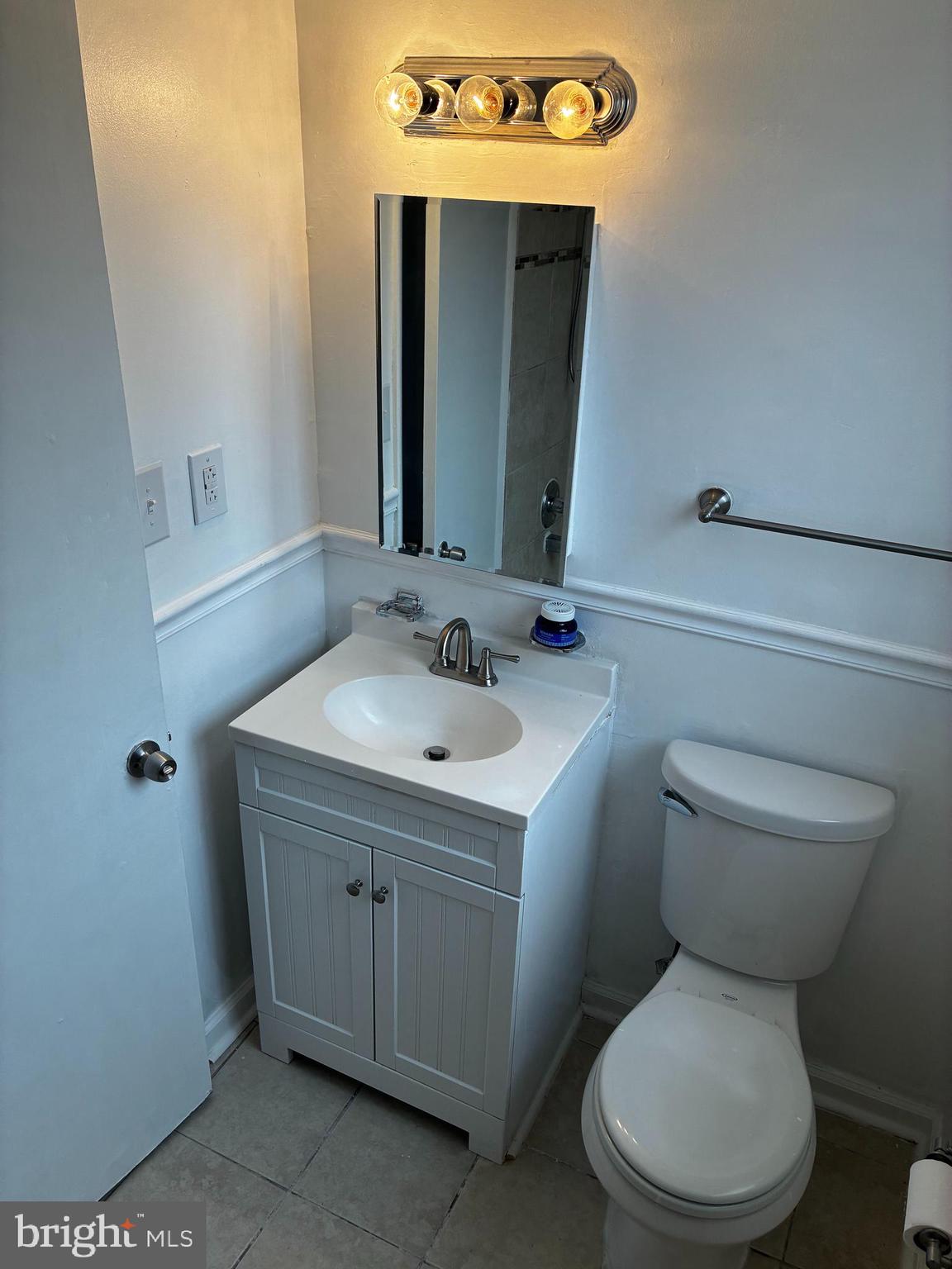 HOLLY HILL CONDOMINIUMS - Residential