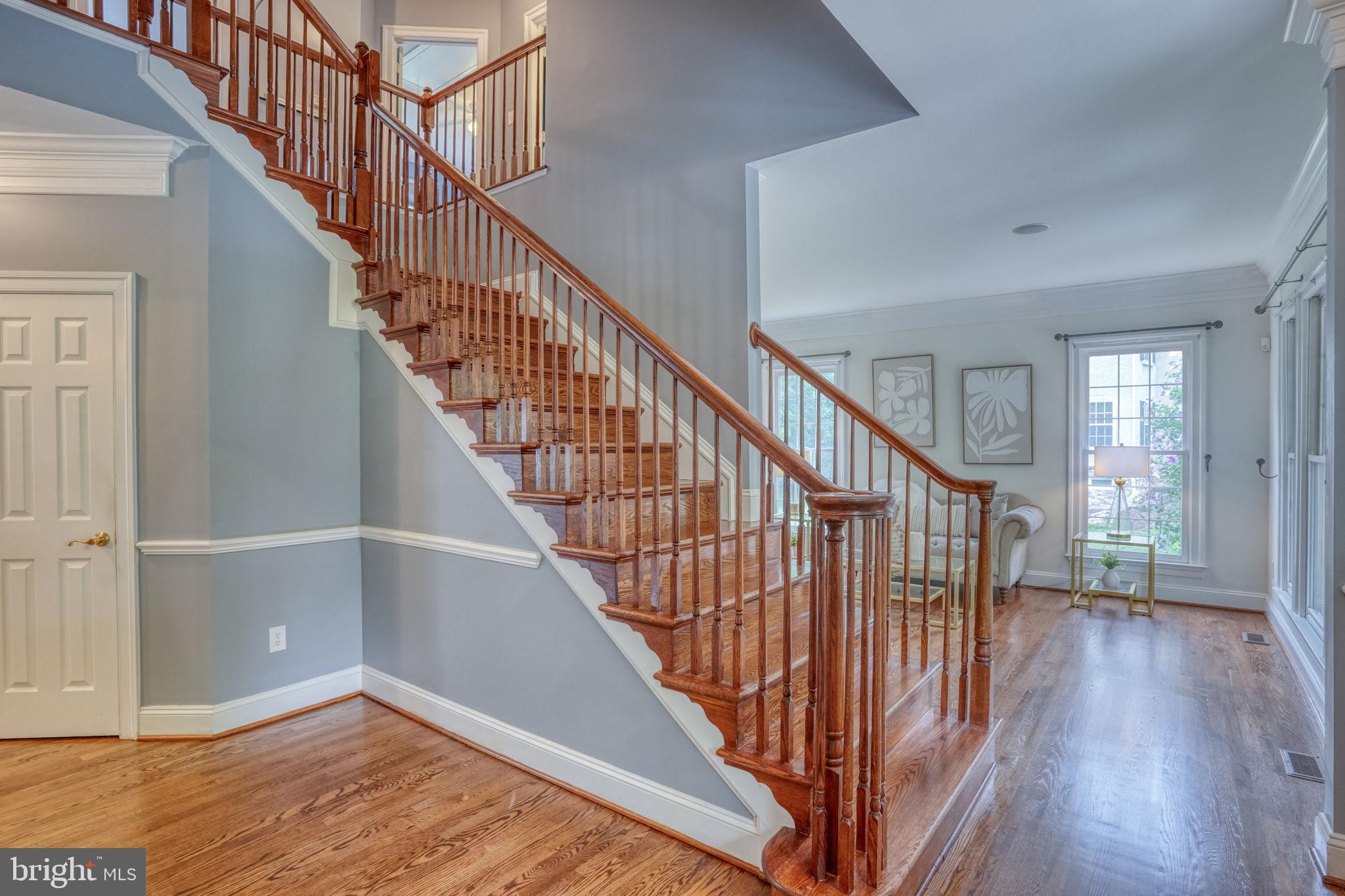434 SPRING HOLLOW DRIVE