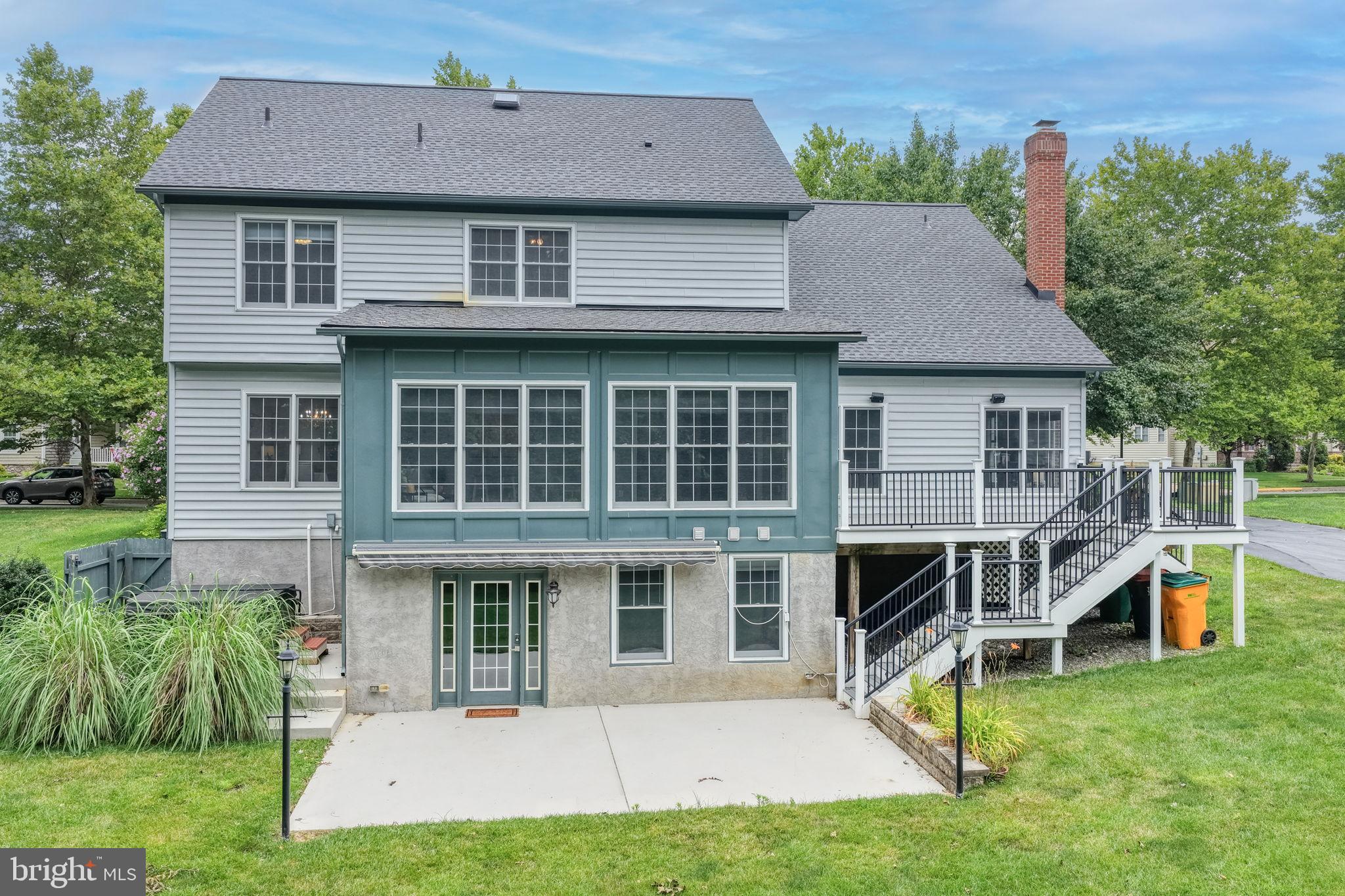 434 SPRING HOLLOW DRIVE