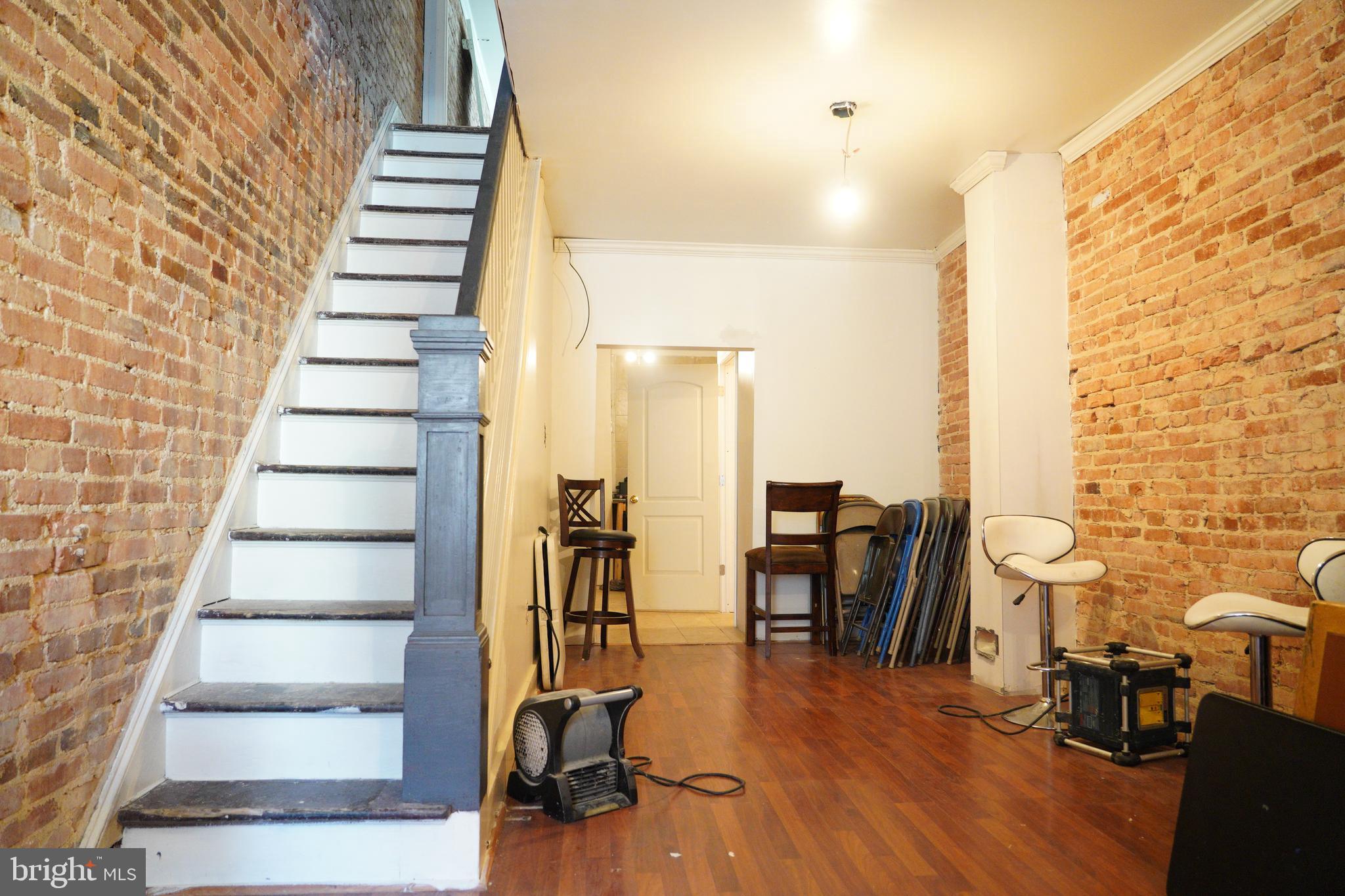 EAST MONUMENT HISTORIC DISTRICT - Residential