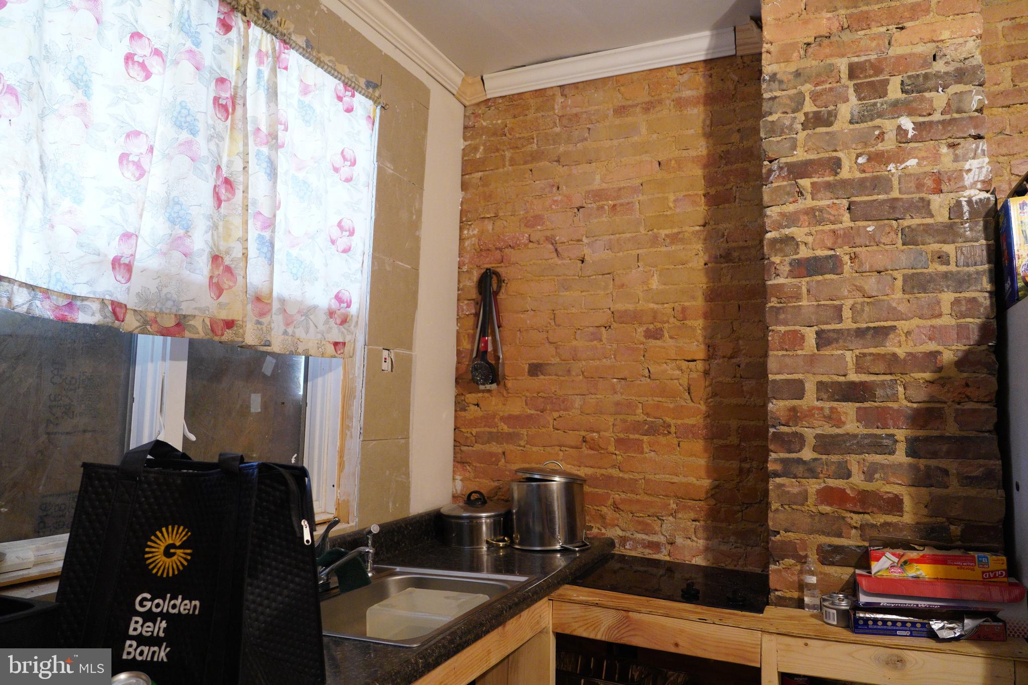 EAST MONUMENT HISTORIC DISTRICT - Residential