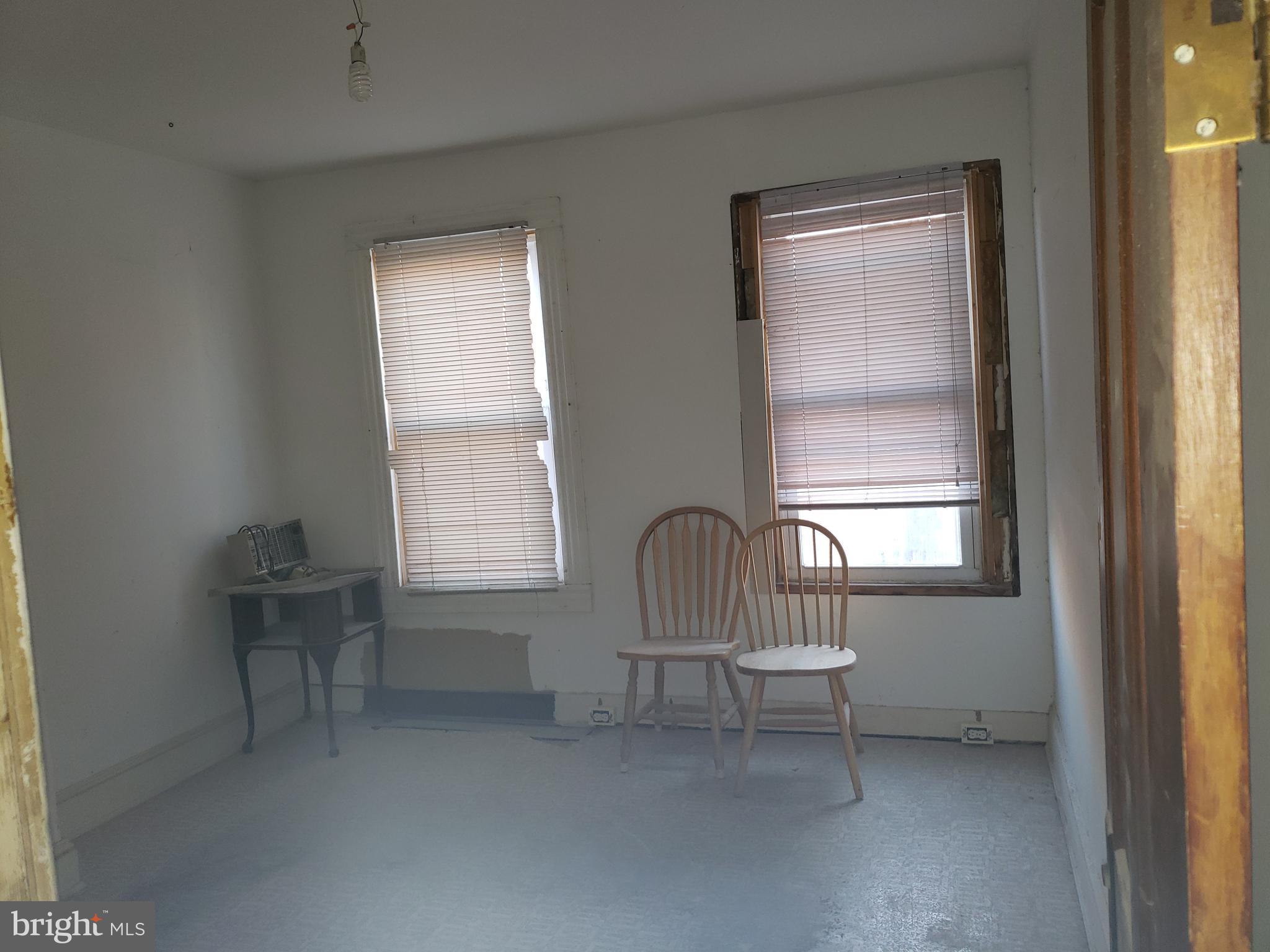 EAST MONUMENT HISTORIC DISTRICT - Residential