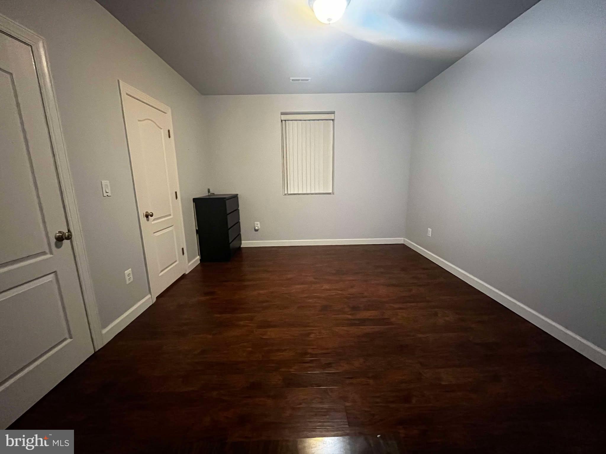 AUGUSTINE NORTH - Residential Lease