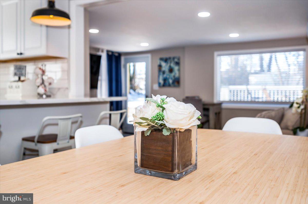 NORTH SPRINGFIELD - Residential