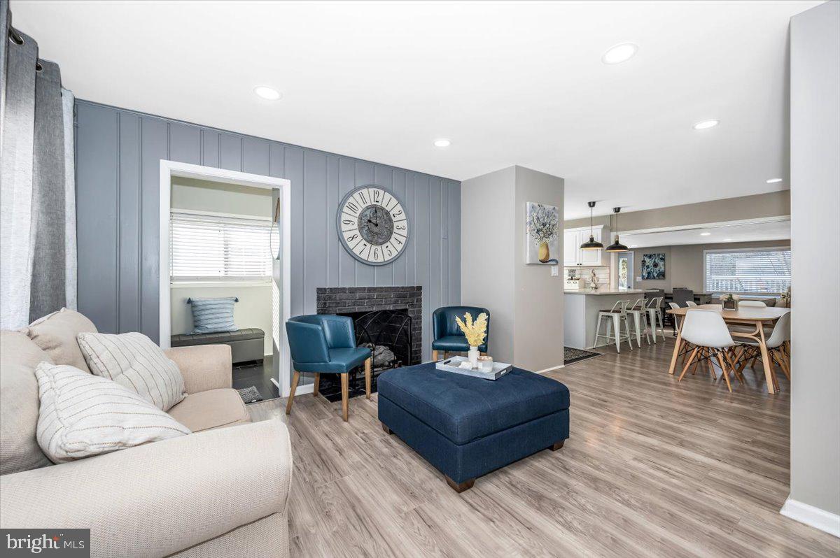 NORTH SPRINGFIELD - Residential