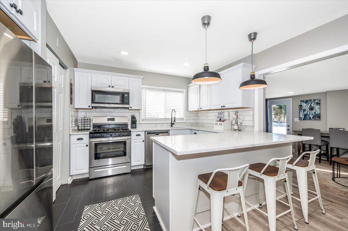 NORTH SPRINGFIELD - Residential