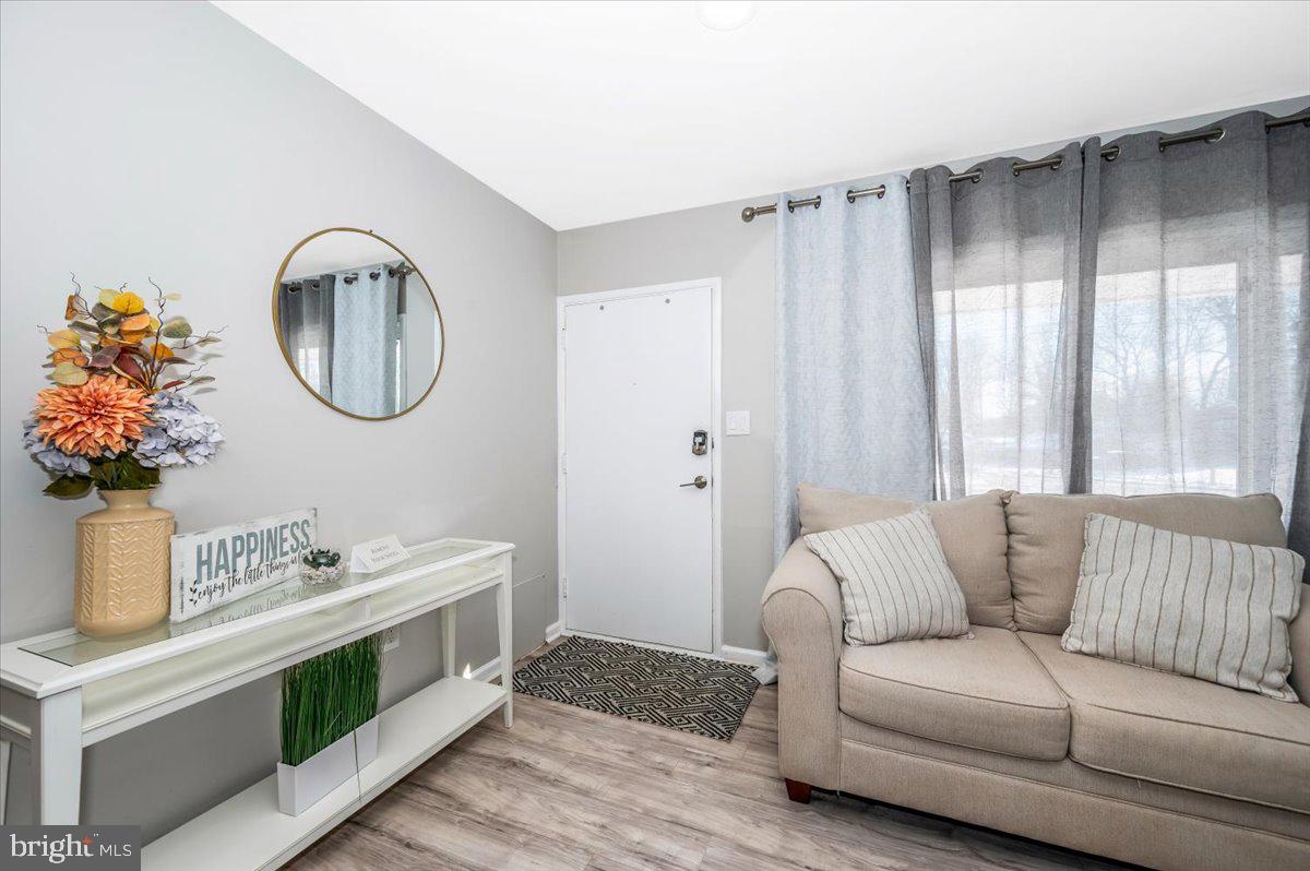 NORTH SPRINGFIELD - Residential