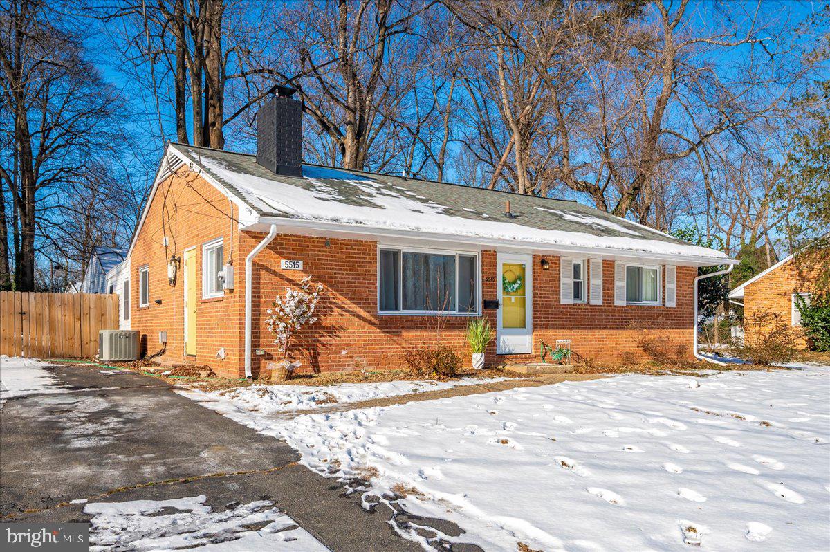 NORTH SPRINGFIELD - Residential