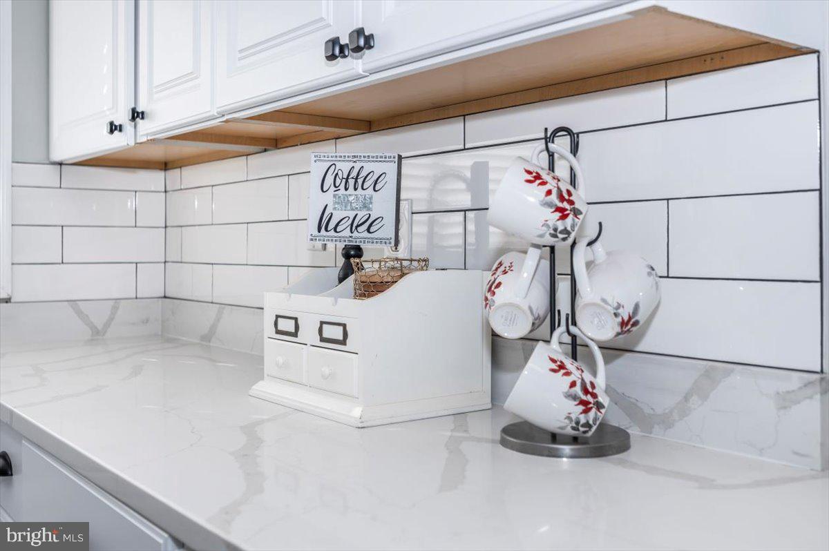 NORTH SPRINGFIELD - Residential