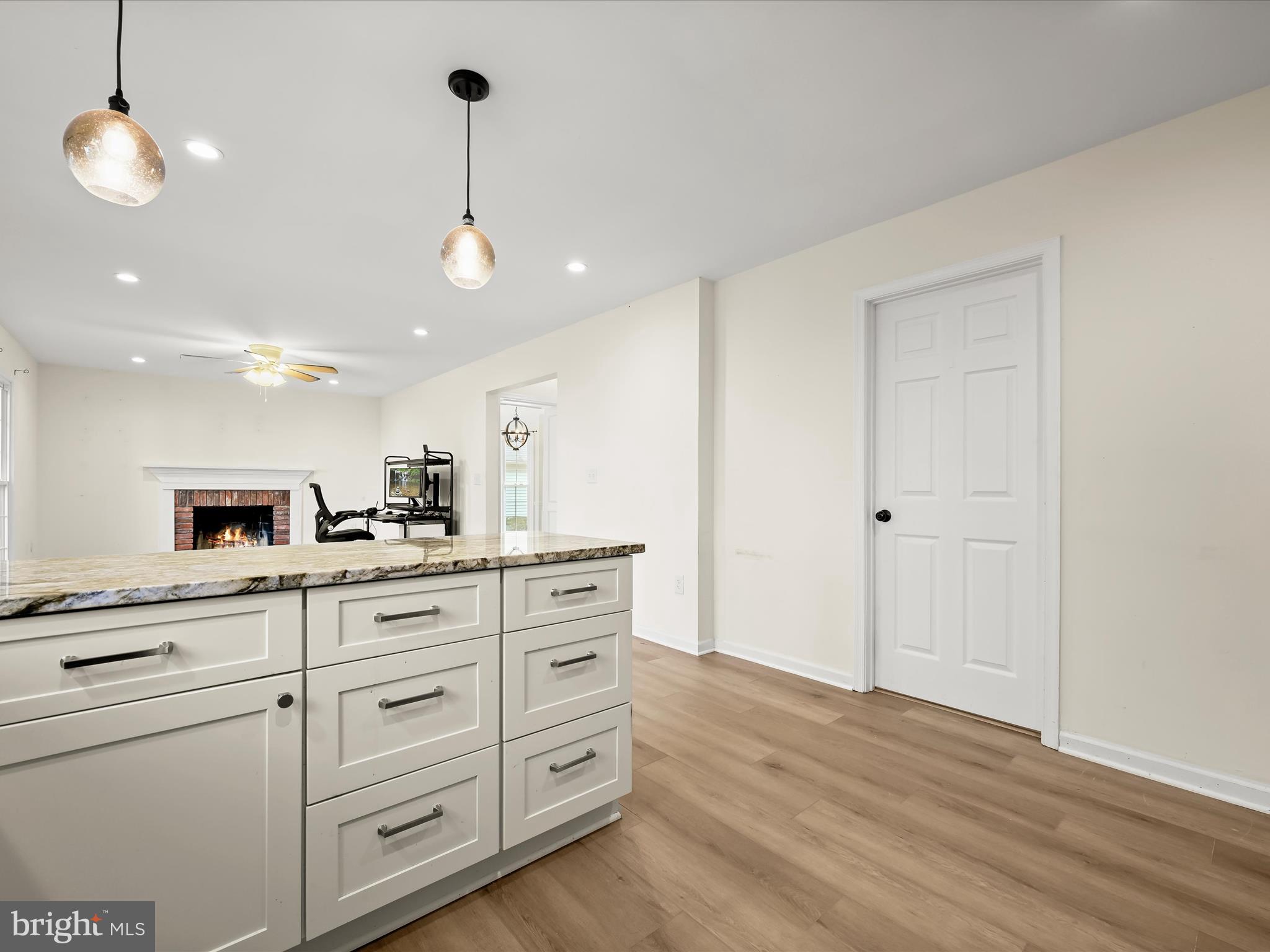 WOODBRIDGE PLAT 5 - Residential Lease