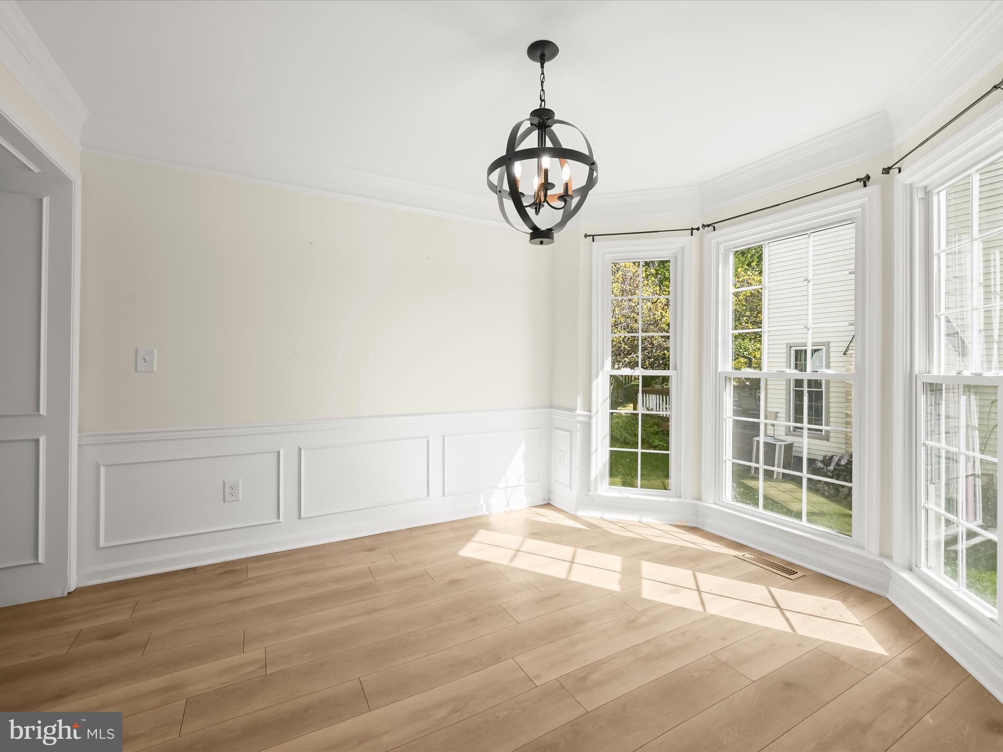 WOODBRIDGE PLAT 5 - Residential Lease