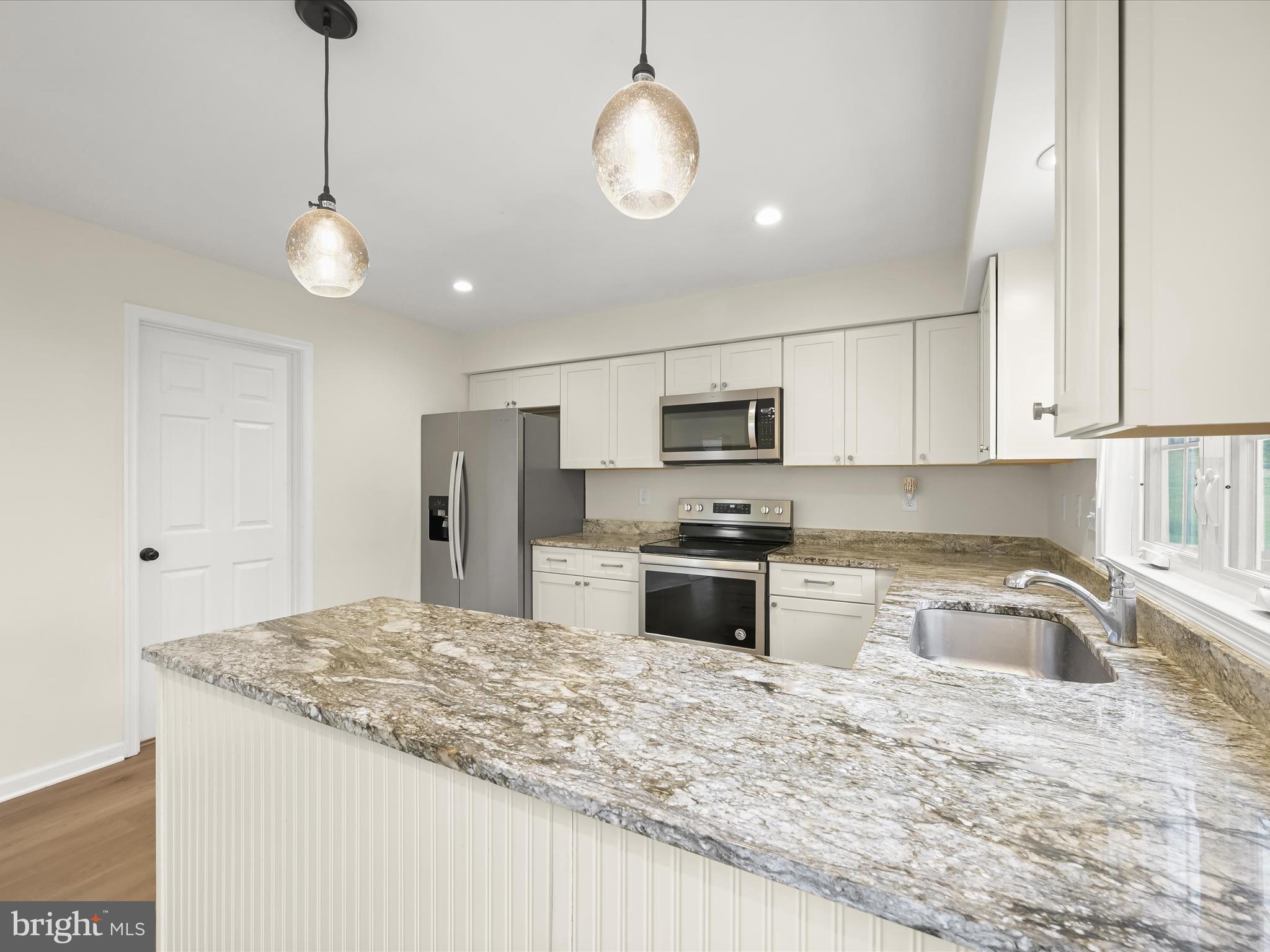 WOODBRIDGE PLAT 5 - Residential Lease