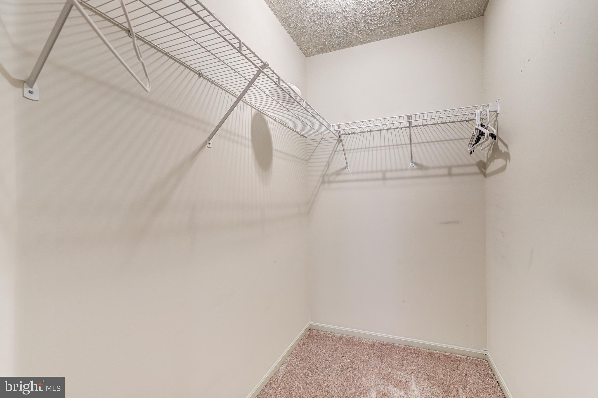 RED FOX FARMS - Residential