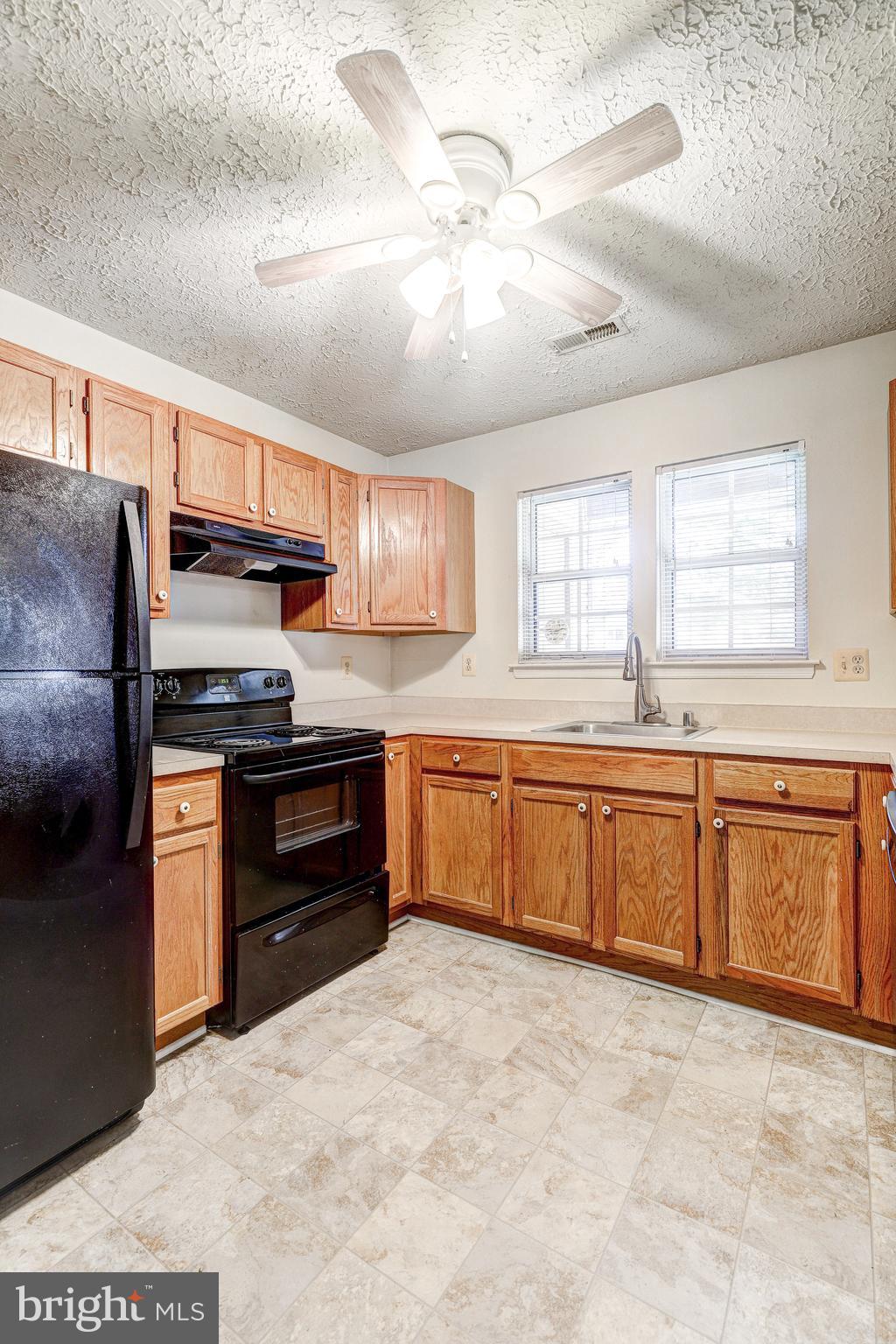 RED FOX FARMS - Residential