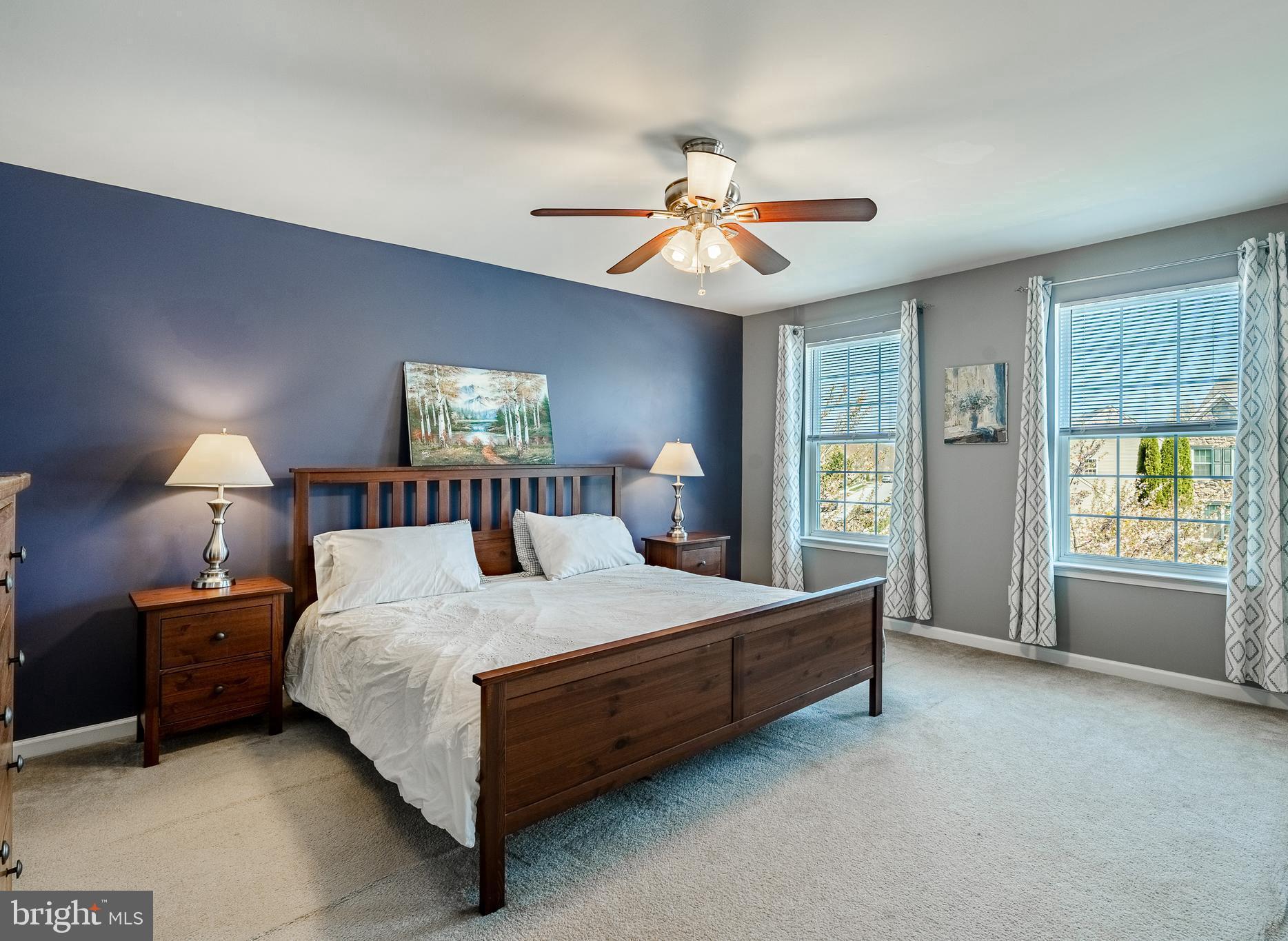 KINGS GRANT - Residential