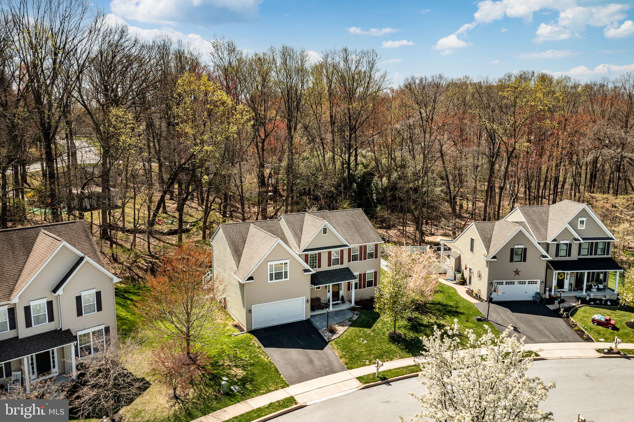 KINGS GRANT - Residential