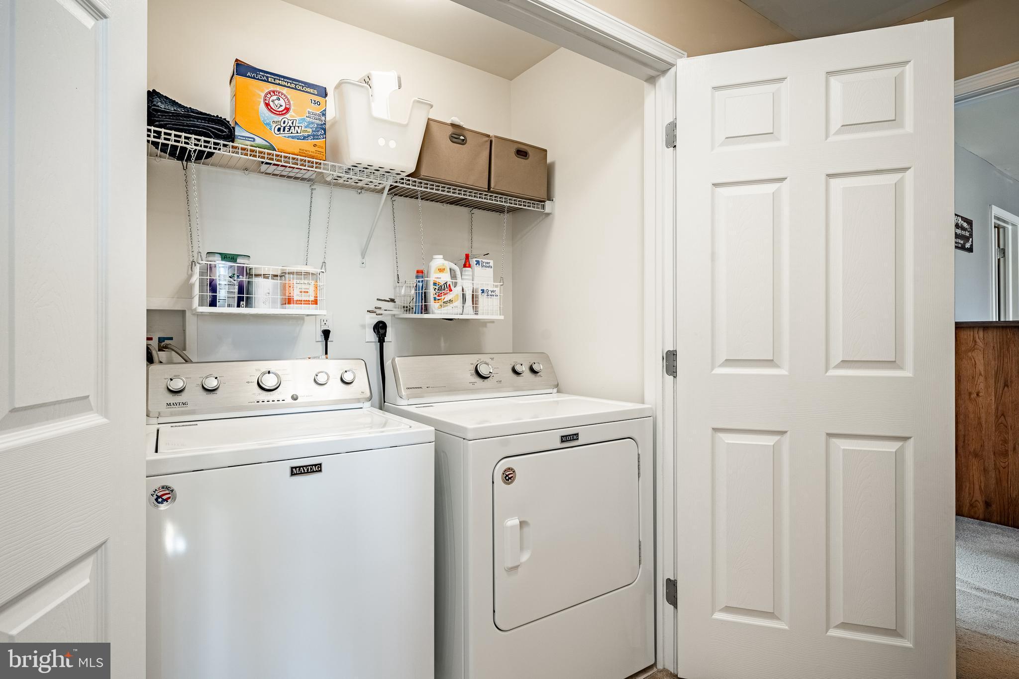 KINGS GRANT - Residential