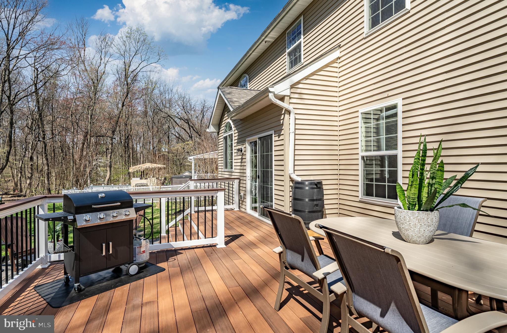 KINGS GRANT - Residential